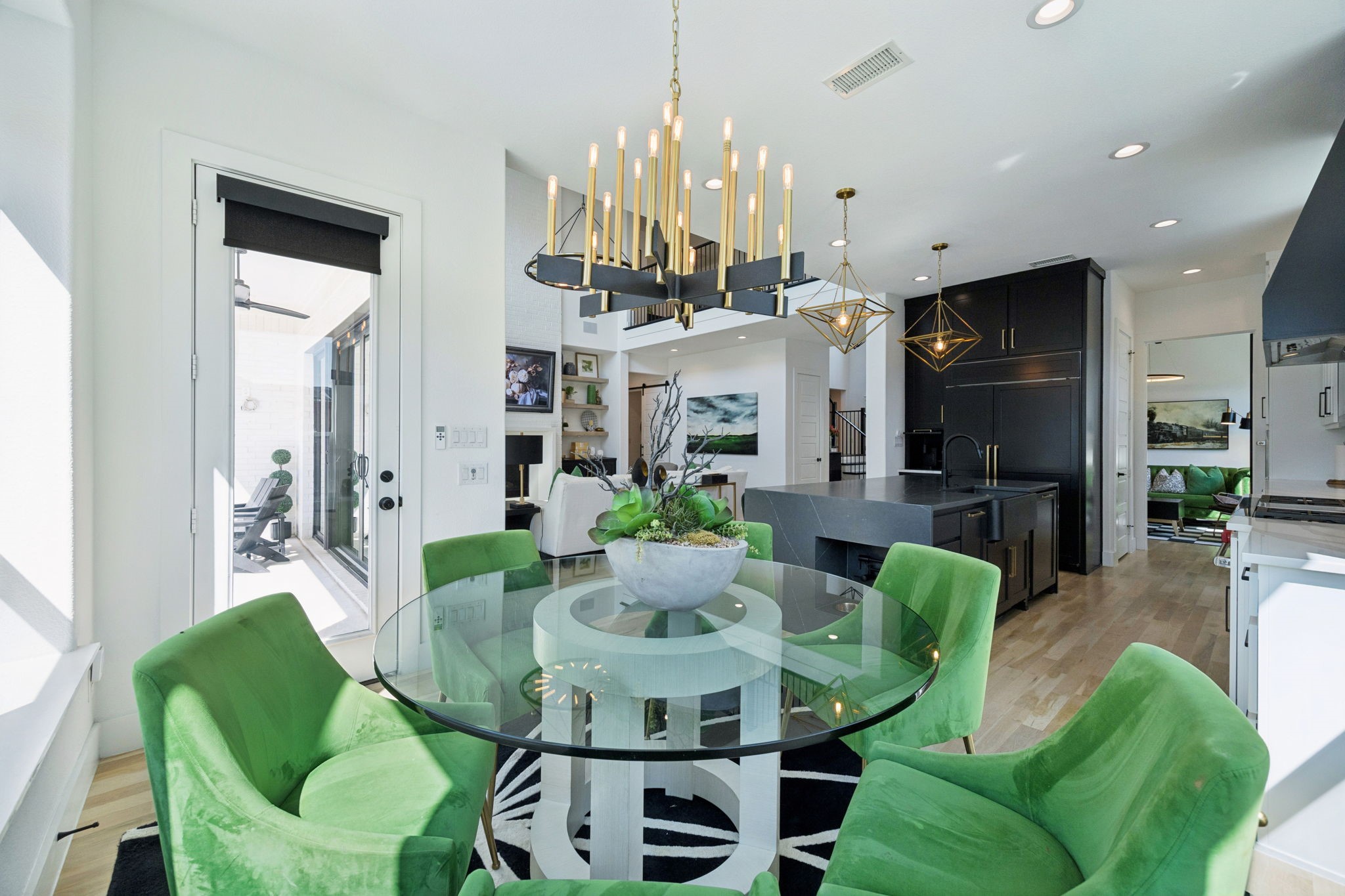 4011 Medio Creek Drive