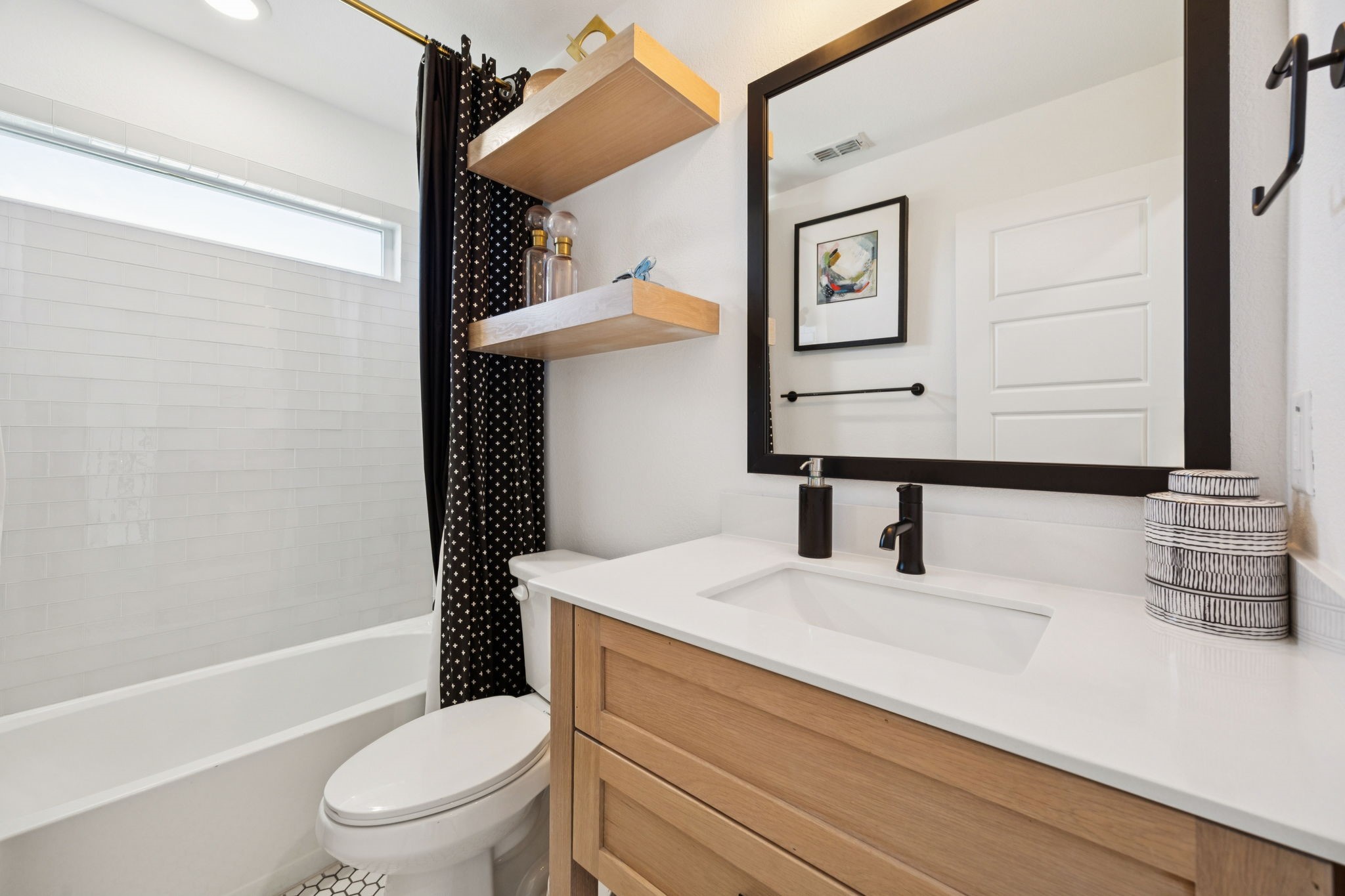 4011 Medio Creek Drive