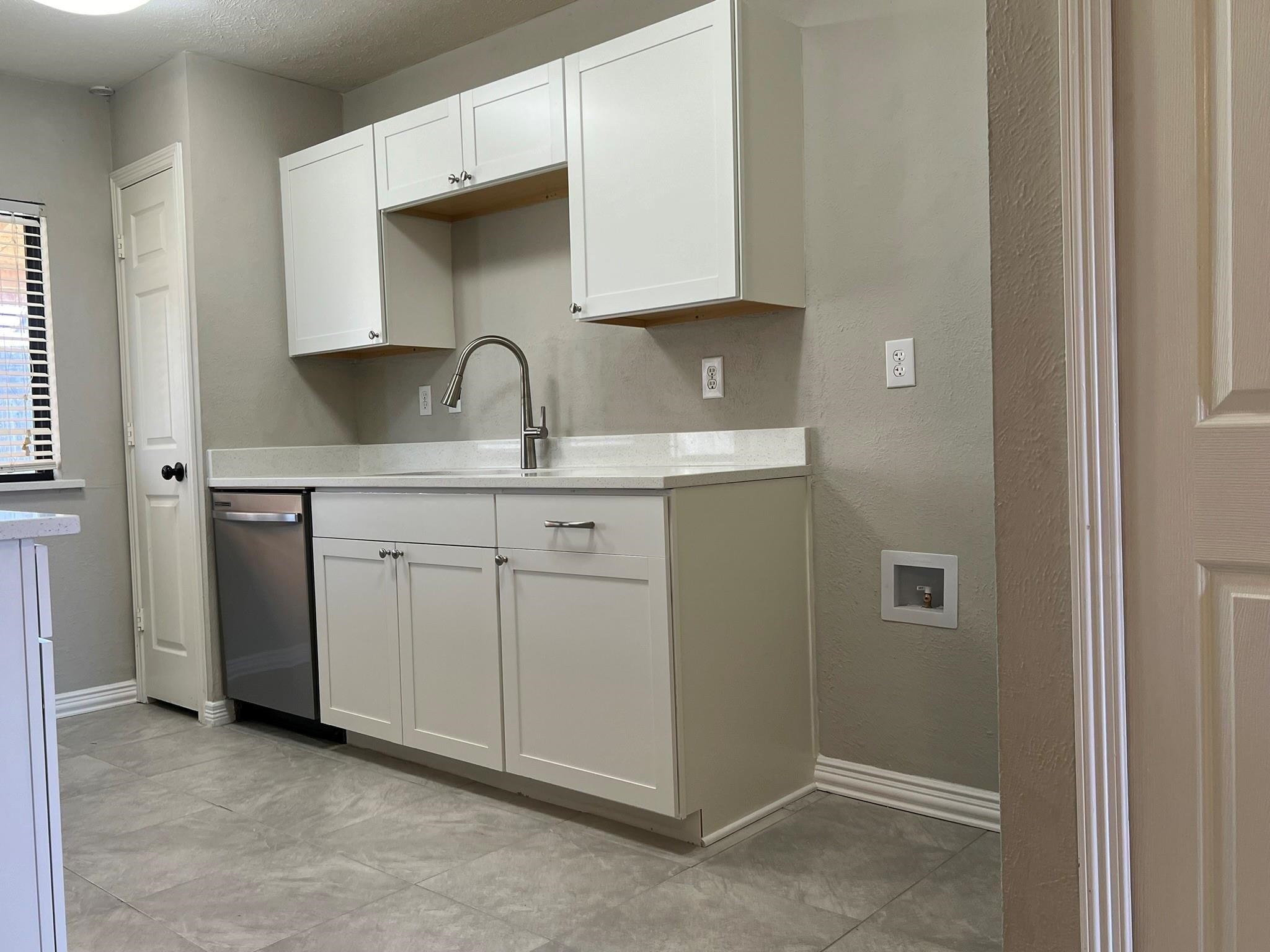 6804 Blackberry Drive