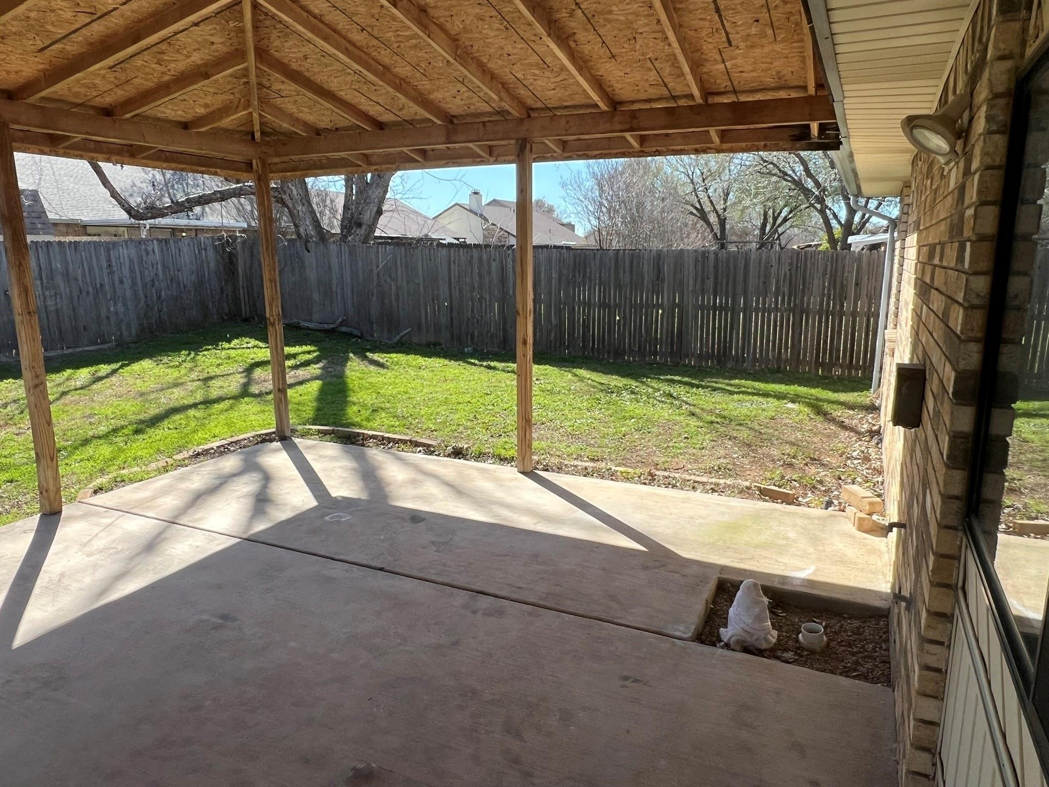 6804 Blackberry Drive