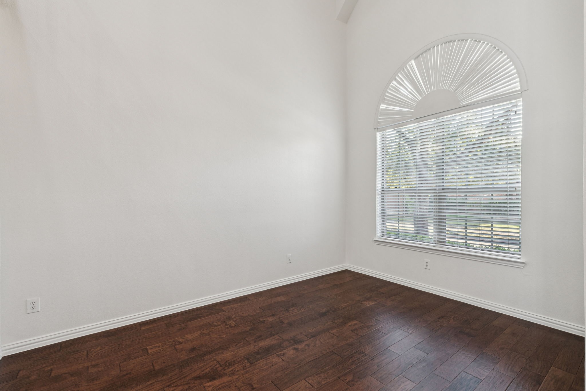 5316 Great Worth Way