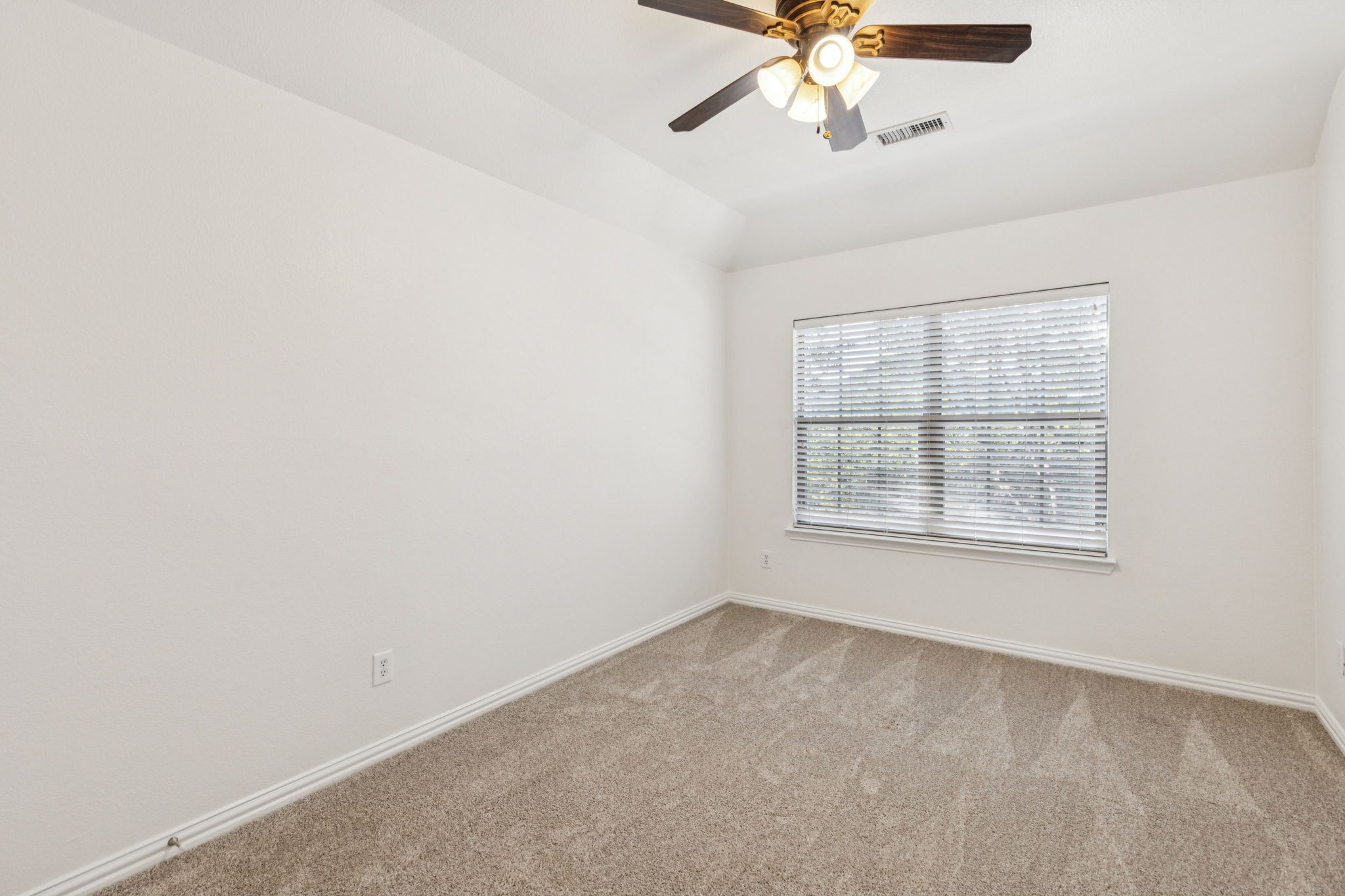 5316 Great Worth Way