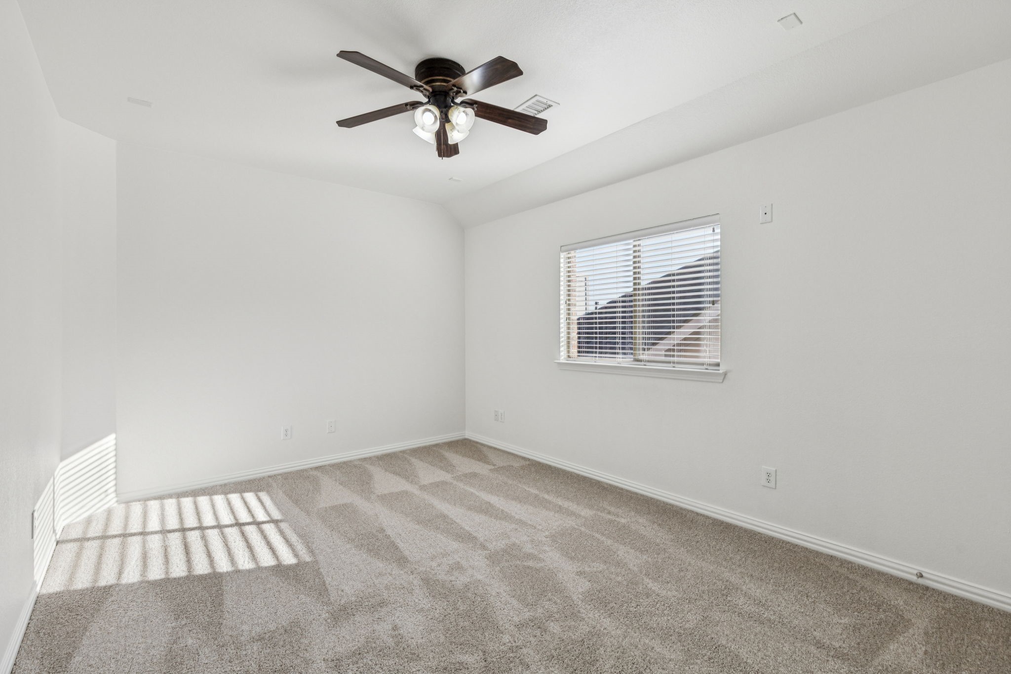 5316 Great Worth Way