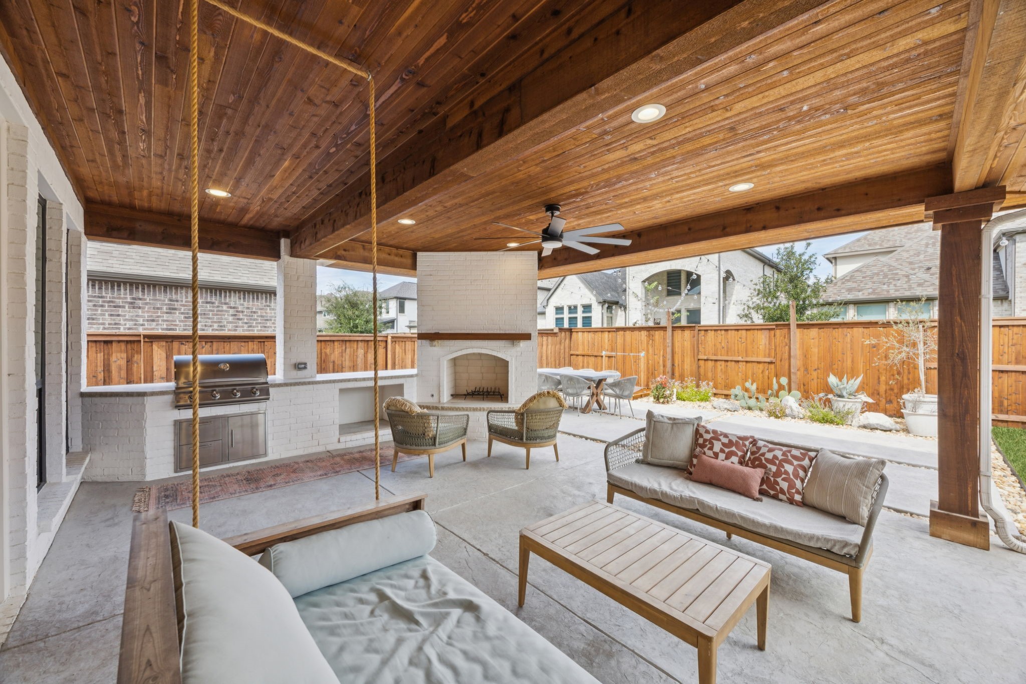 4250 Sandhills Lane