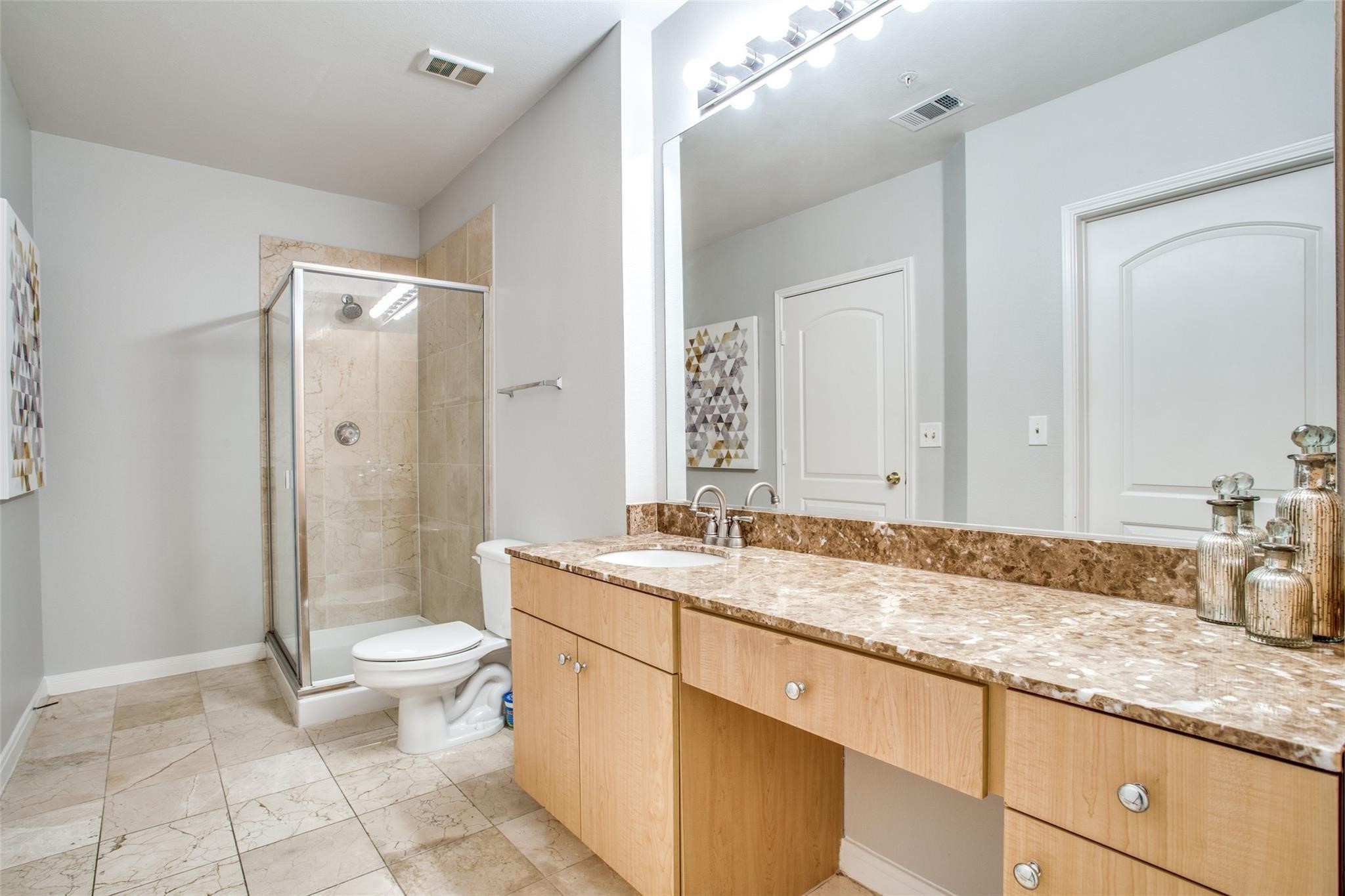 3225 Turtle Creek Boulevard 306