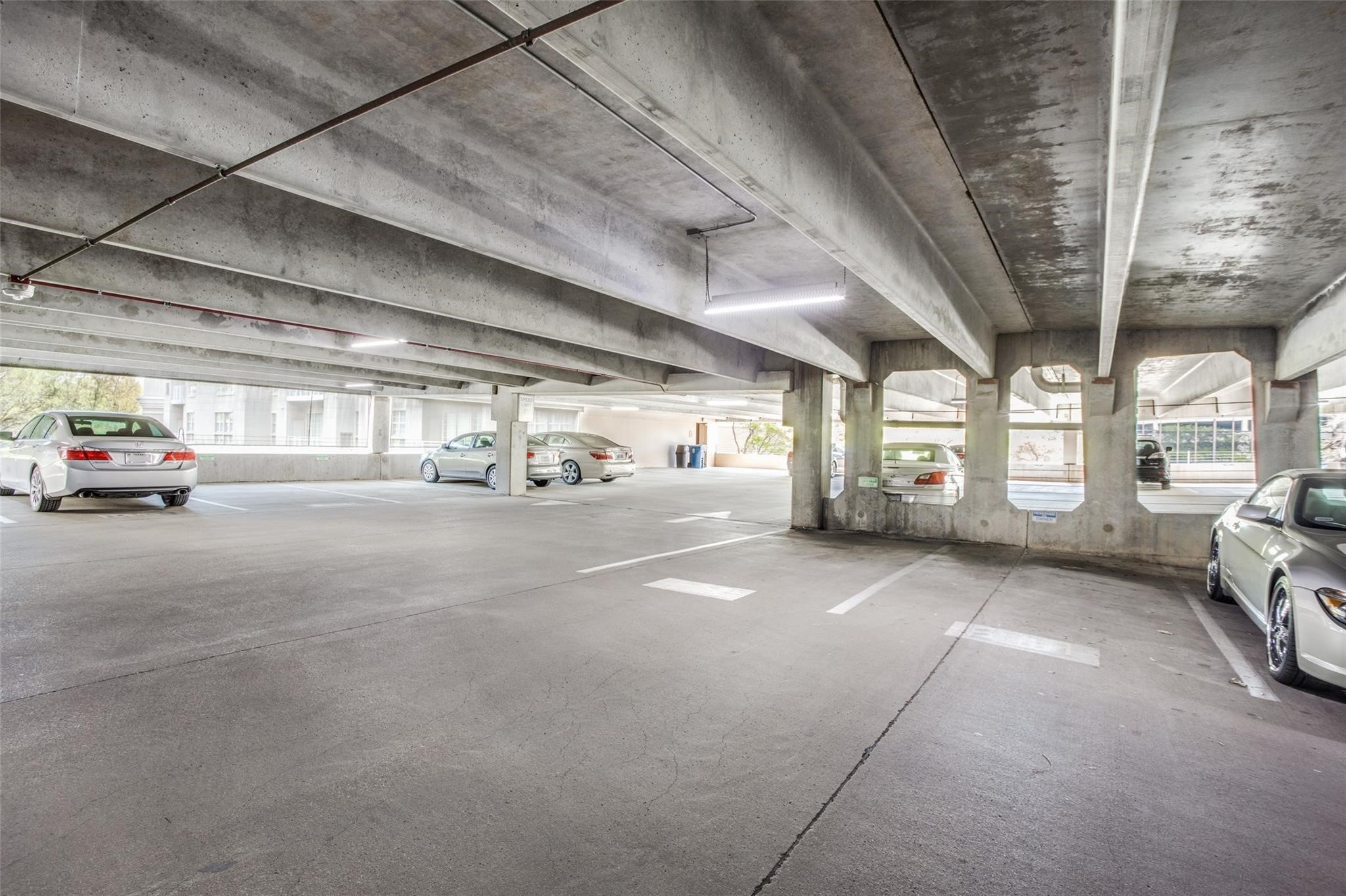 3225 Turtle Creek Boulevard 306