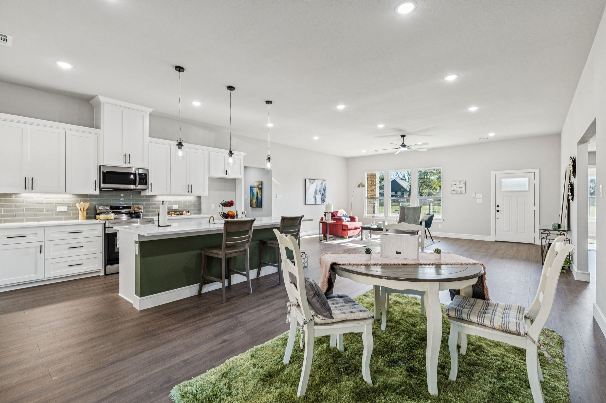 500 Mineral Wells Street