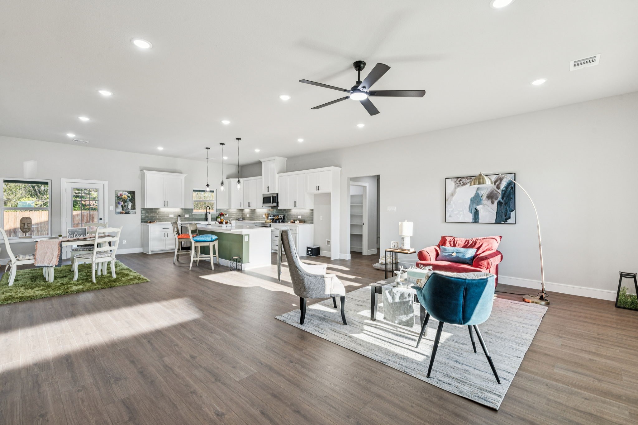 500 Mineral Wells Street