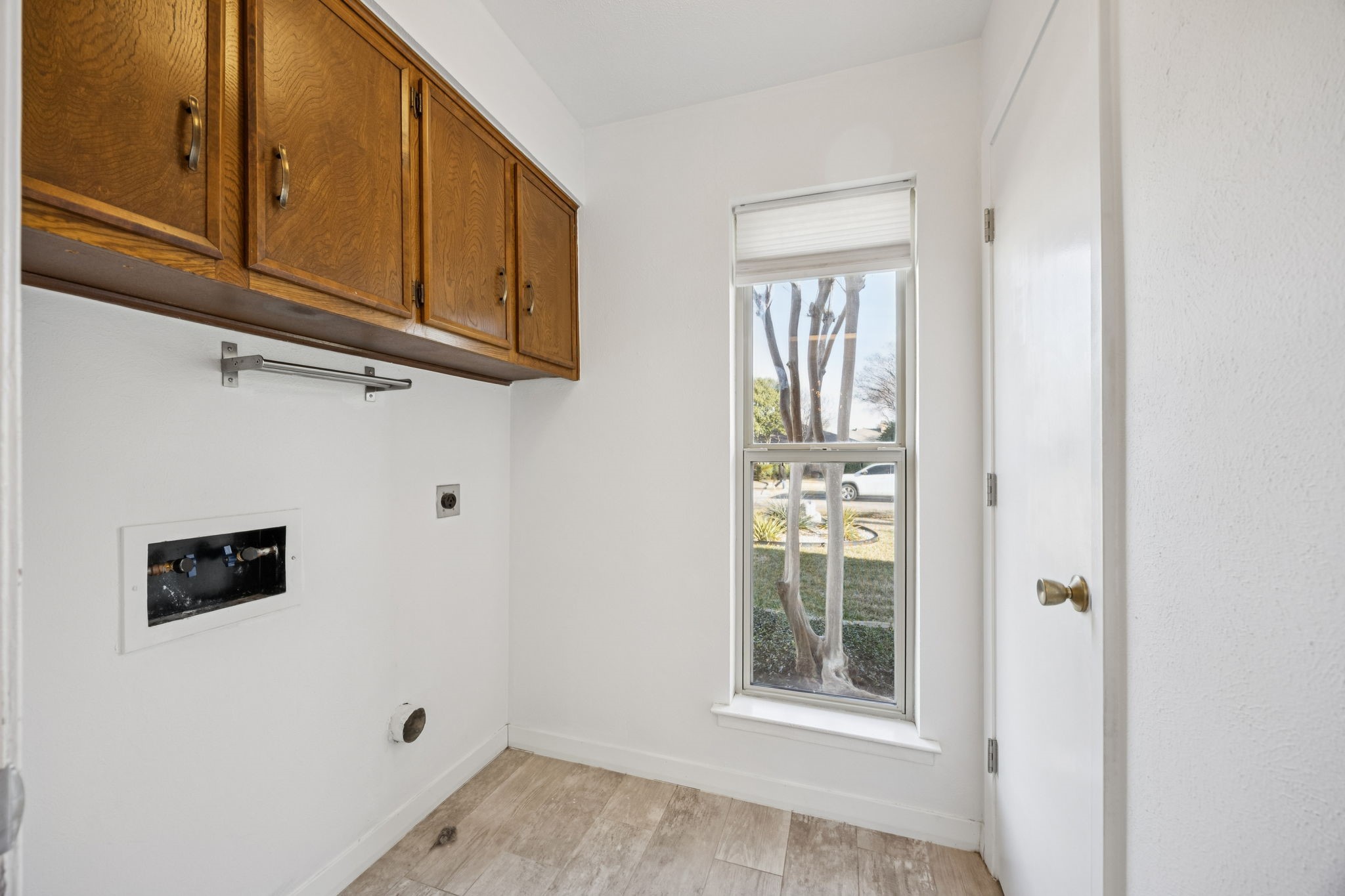 902 Windsong Trail