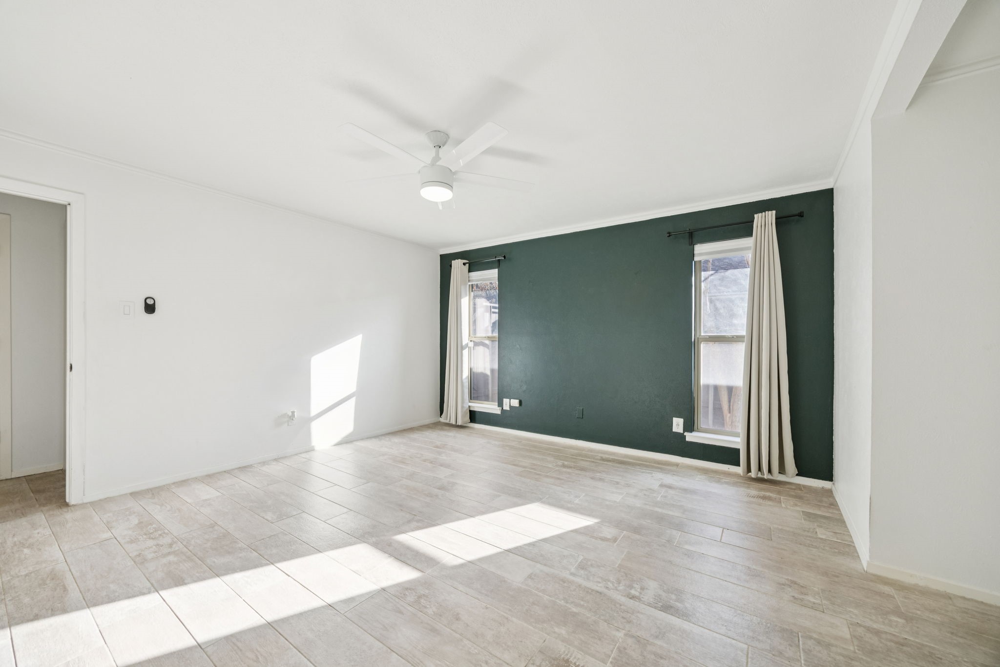 902 Windsong Trail