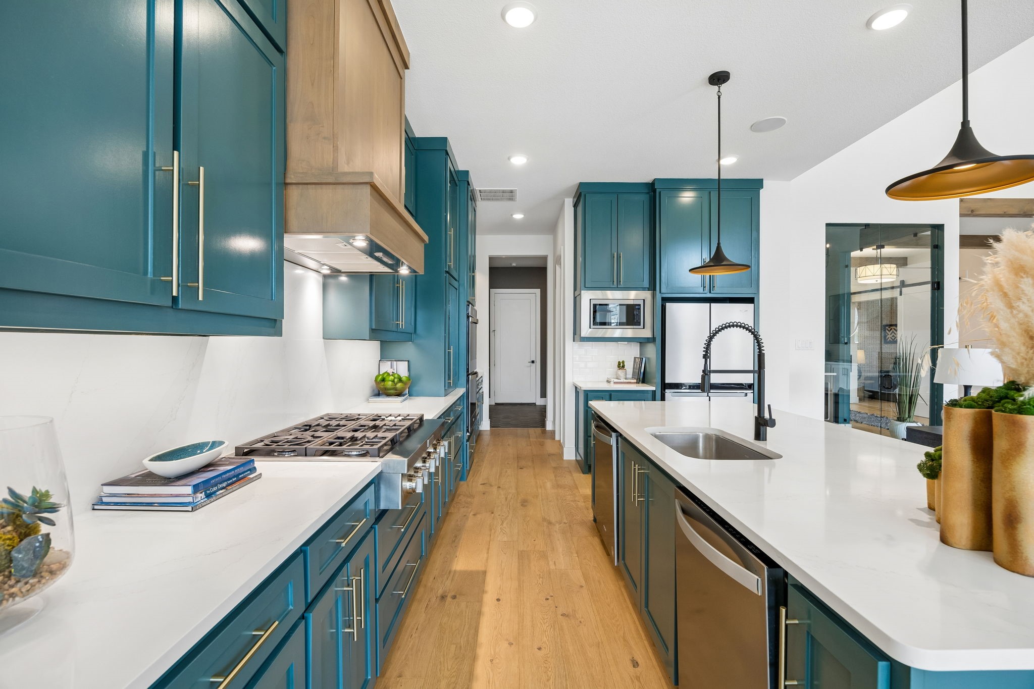 4451 Acacia Parkway