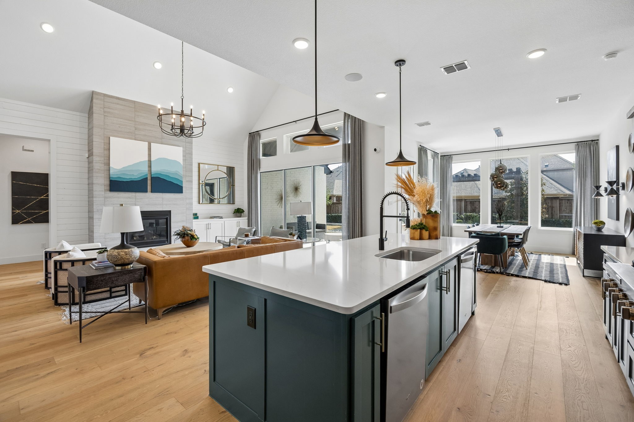 4451 Acacia Parkway