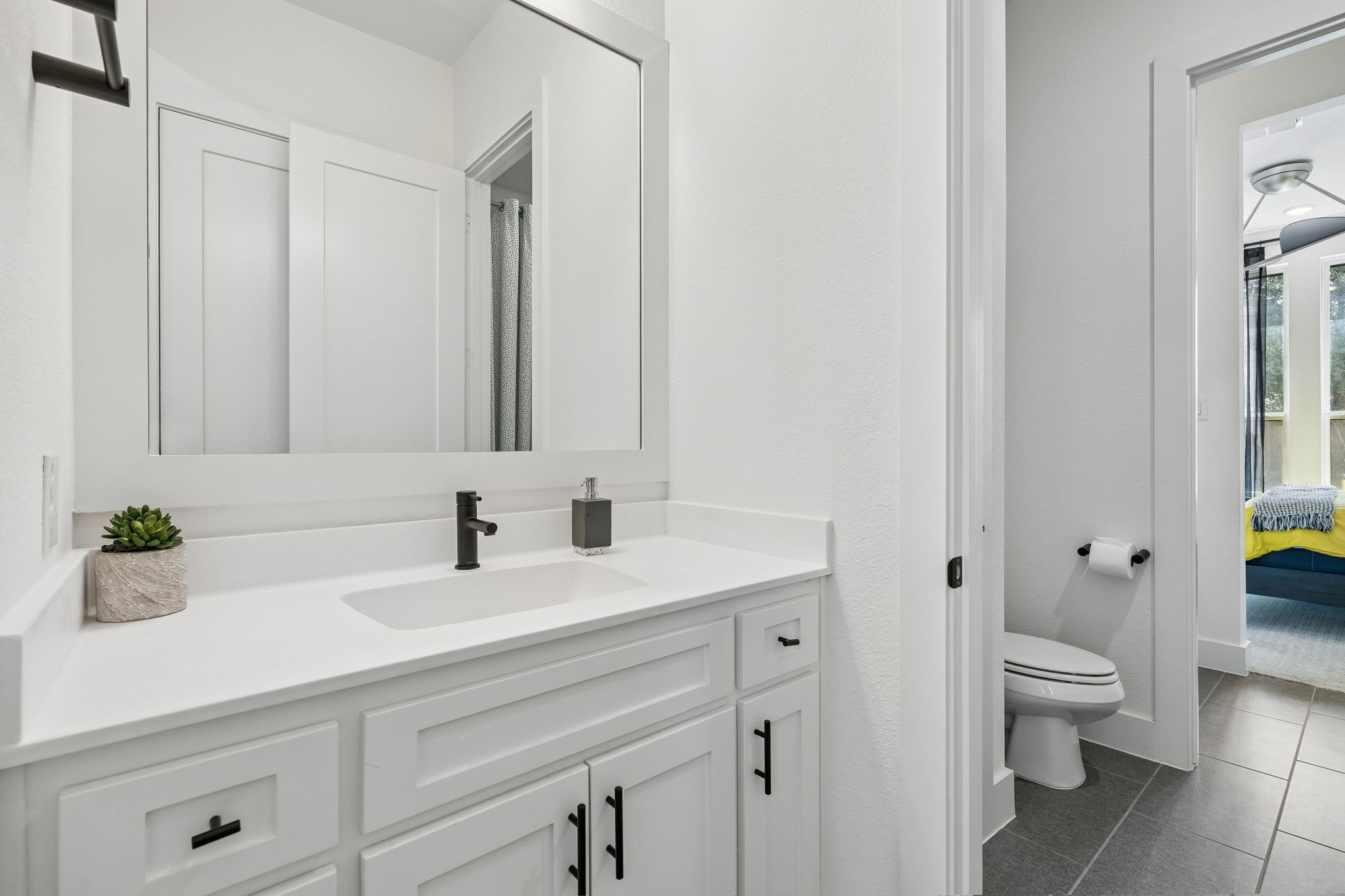 4451 Acacia Parkway