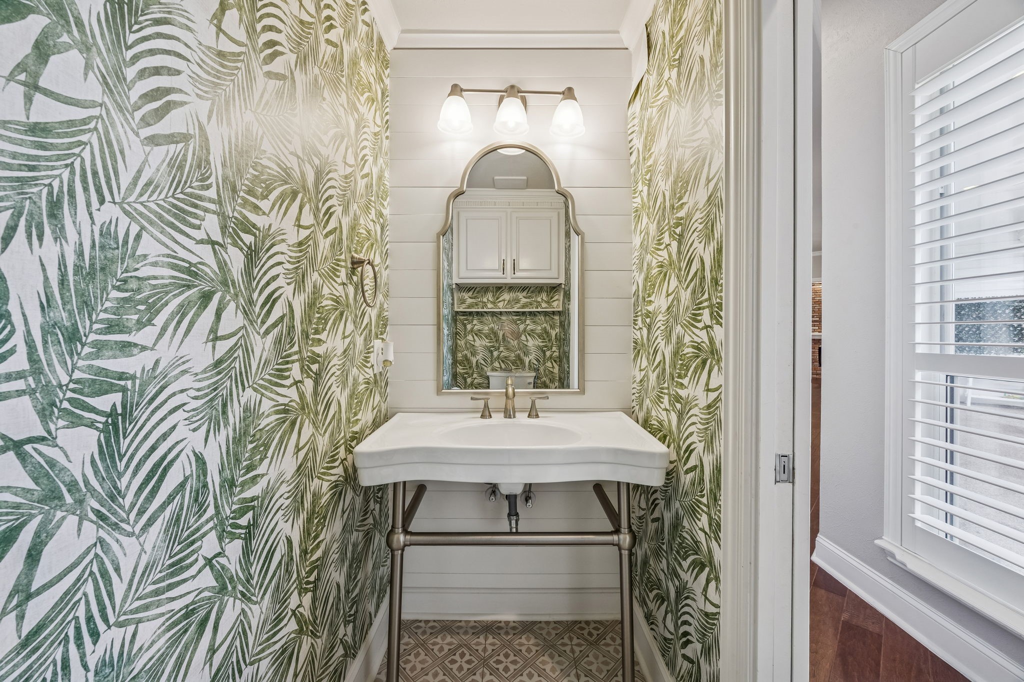 2900 Creek View Drive