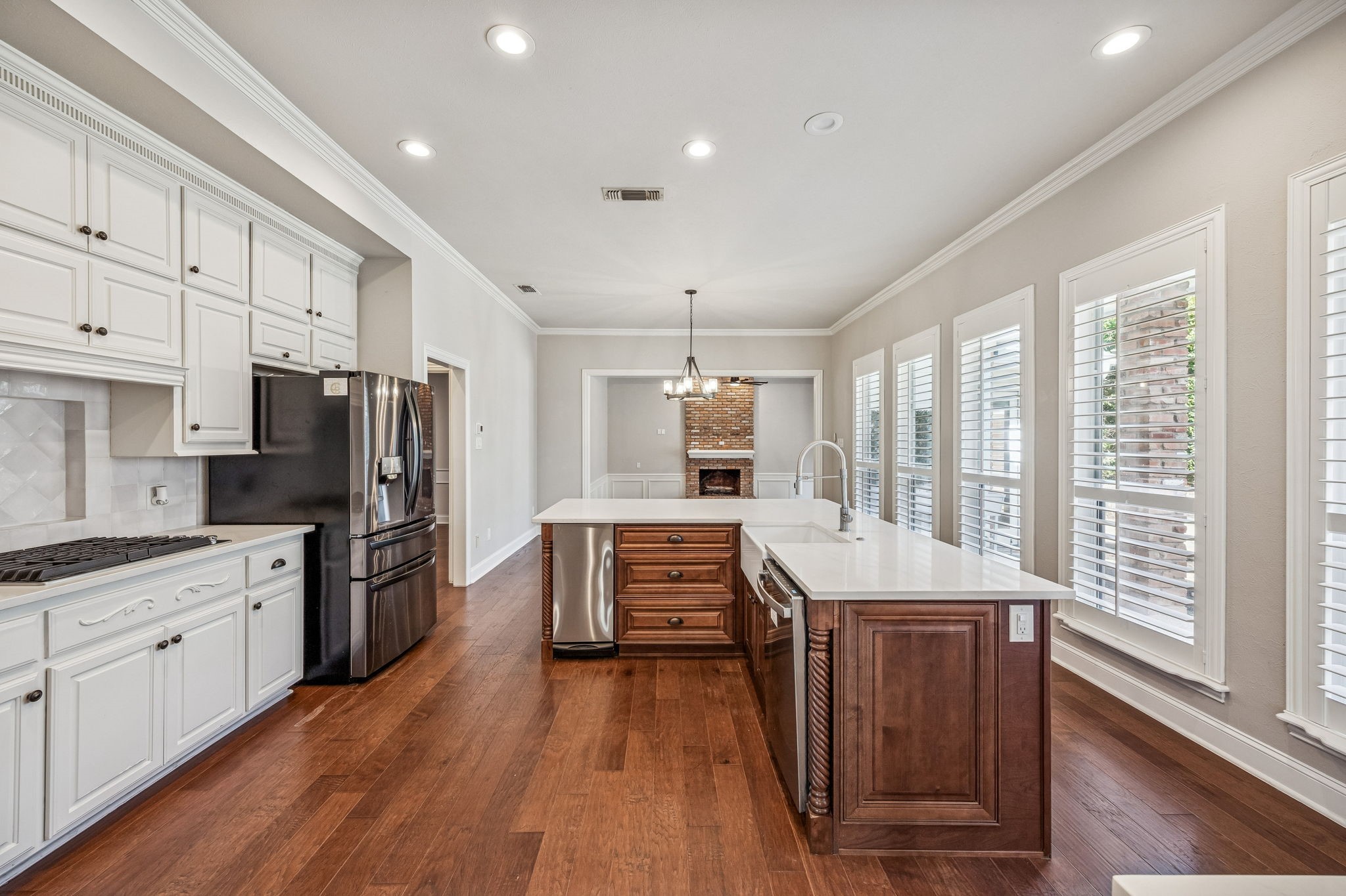 2900 Creek View Drive