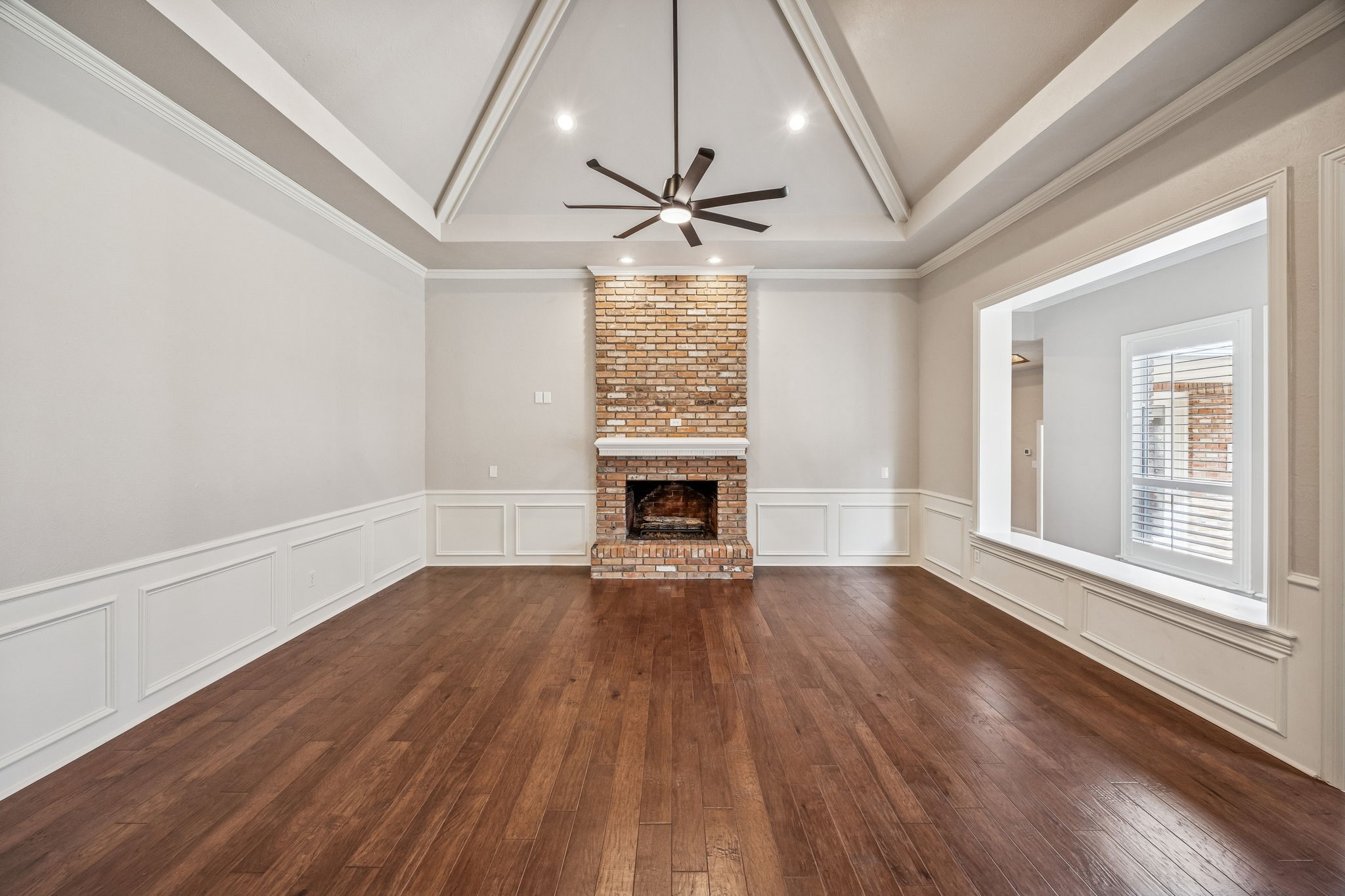 2900 Creek View Drive