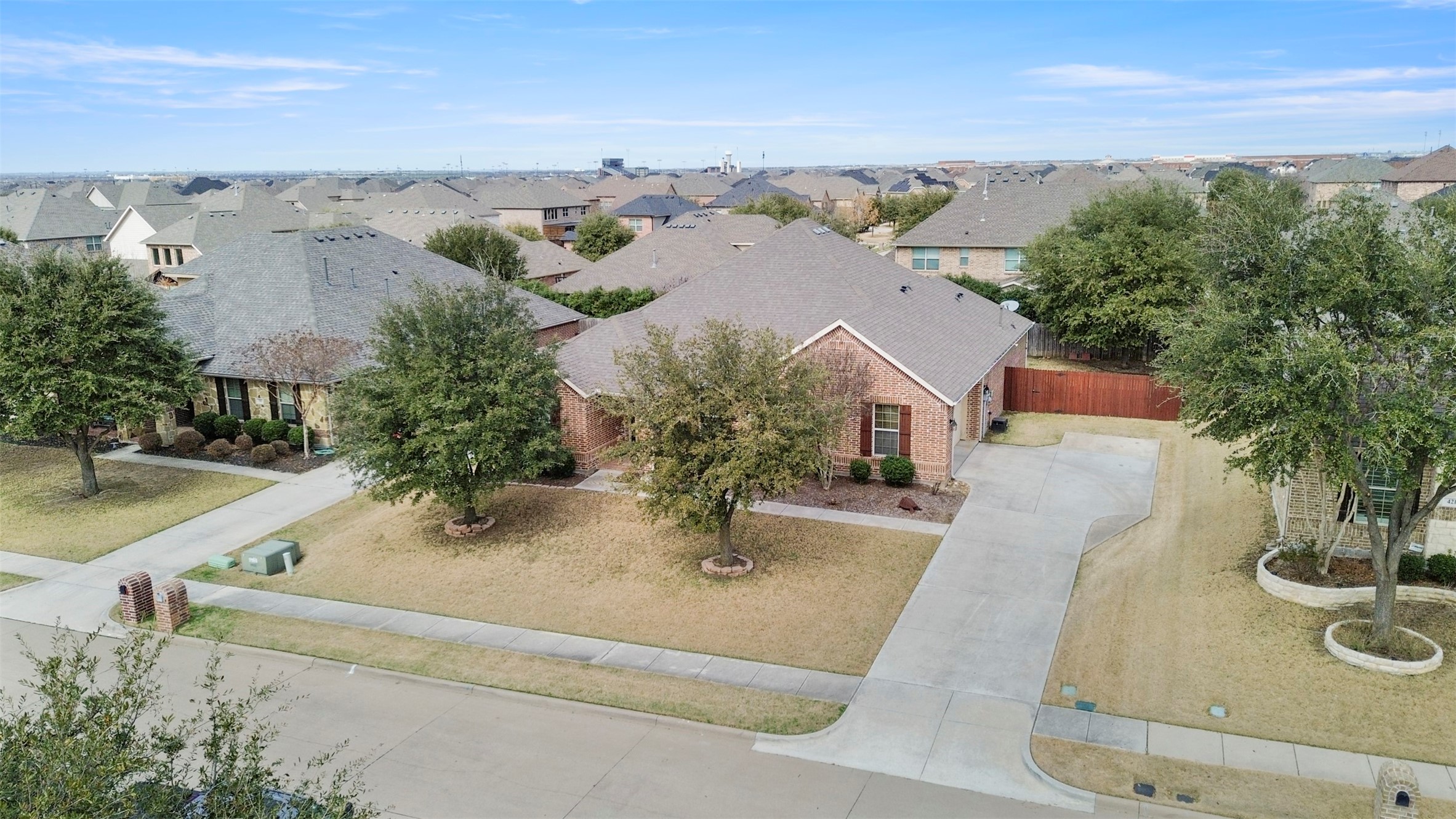 401 Komron Court