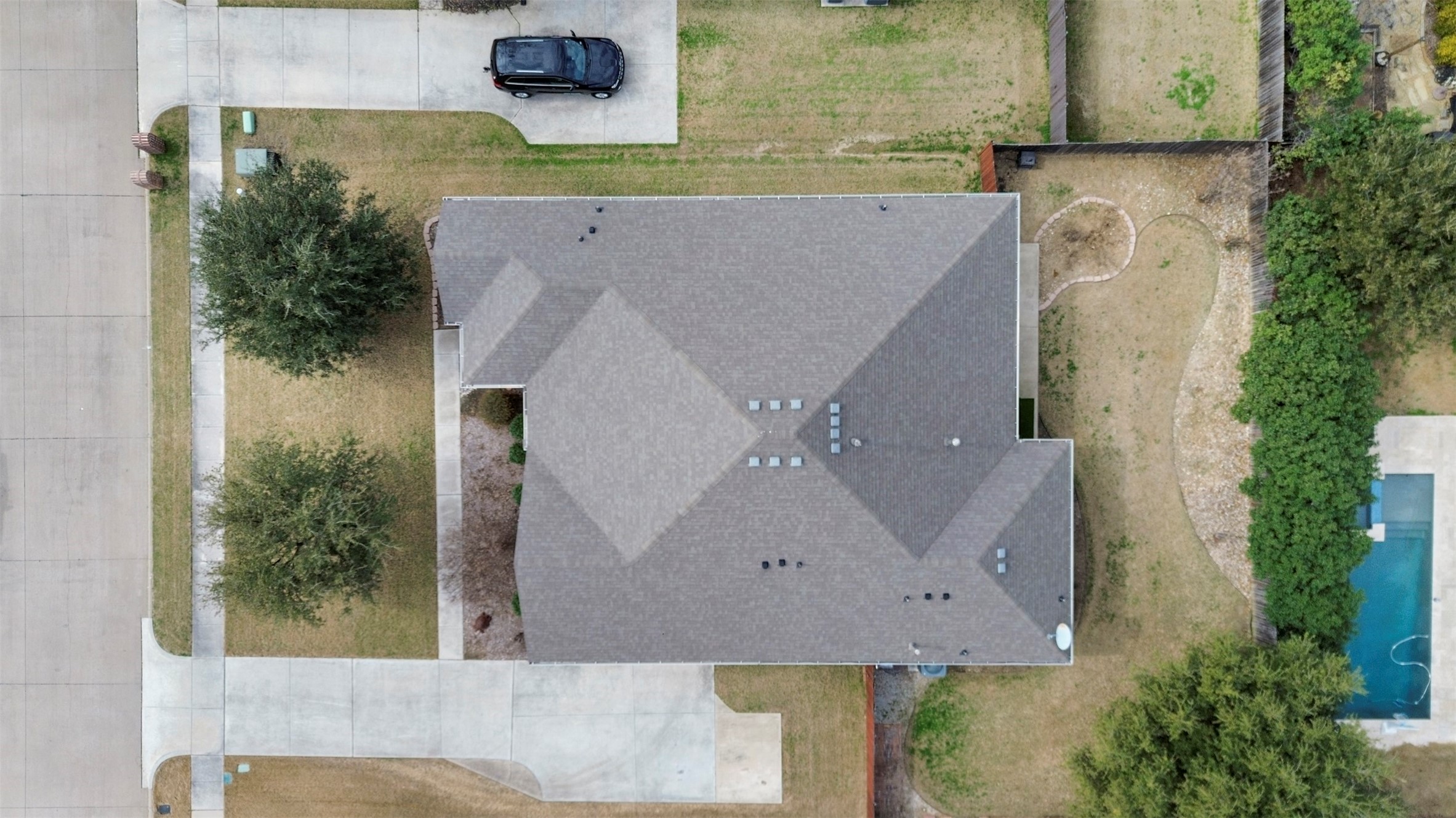 401 Komron Court