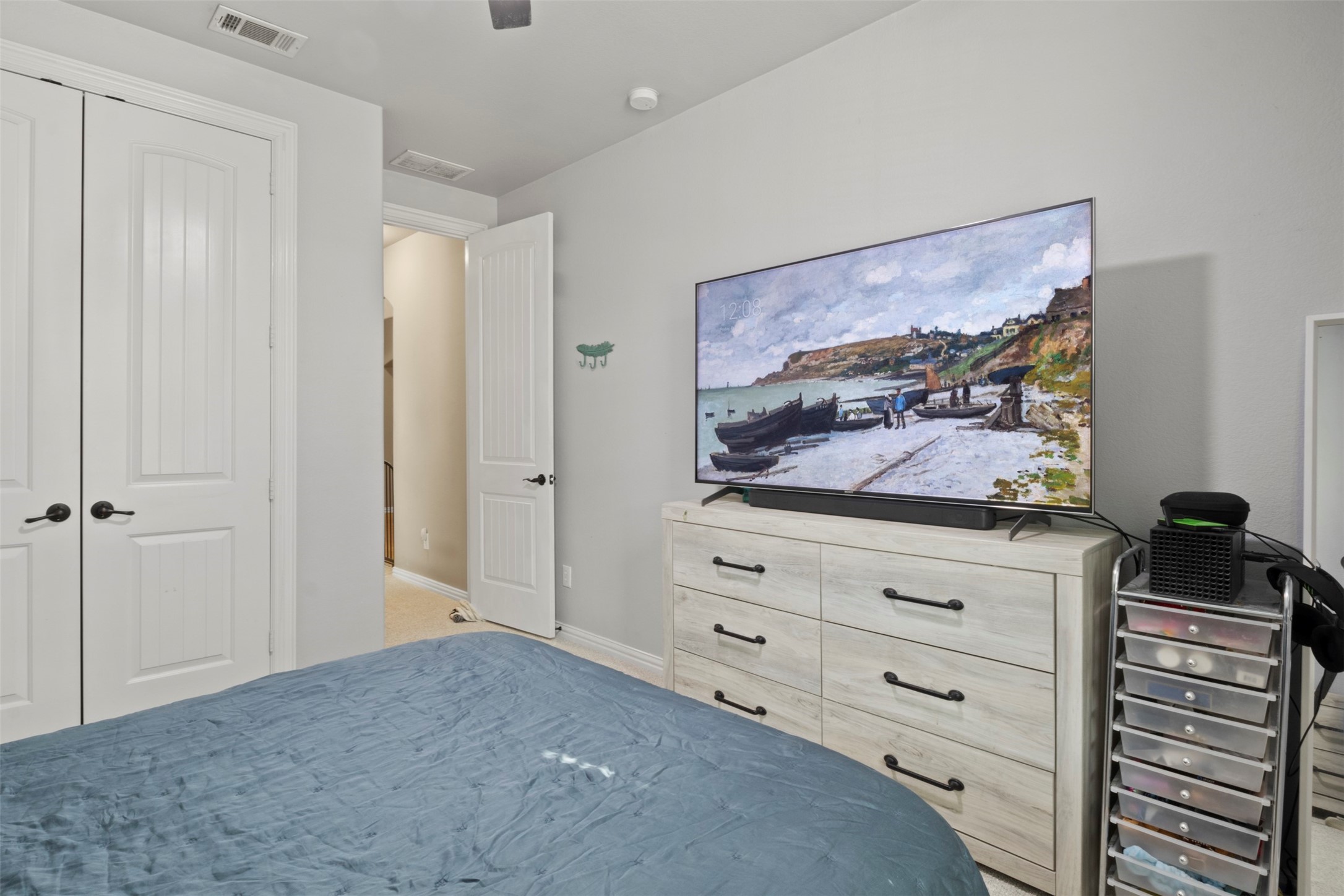 401 Komron Court
