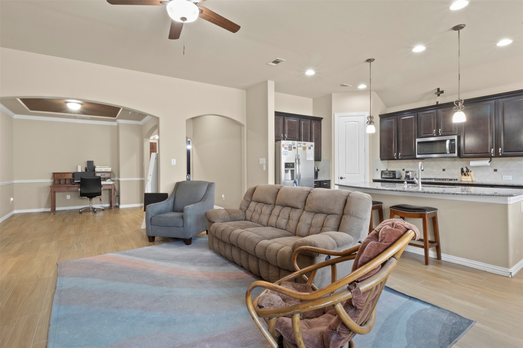 401 Komron Court