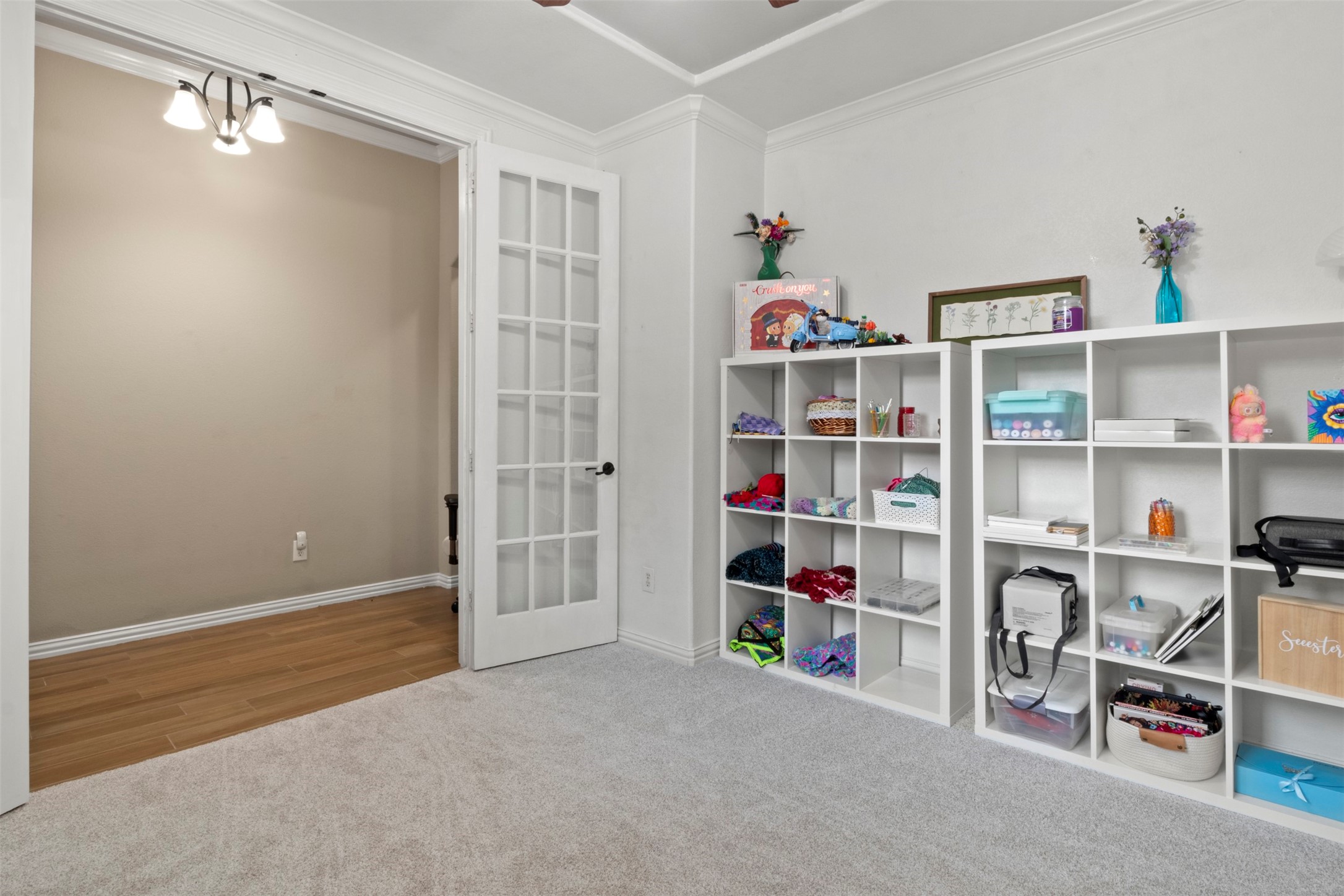 401 Komron Court