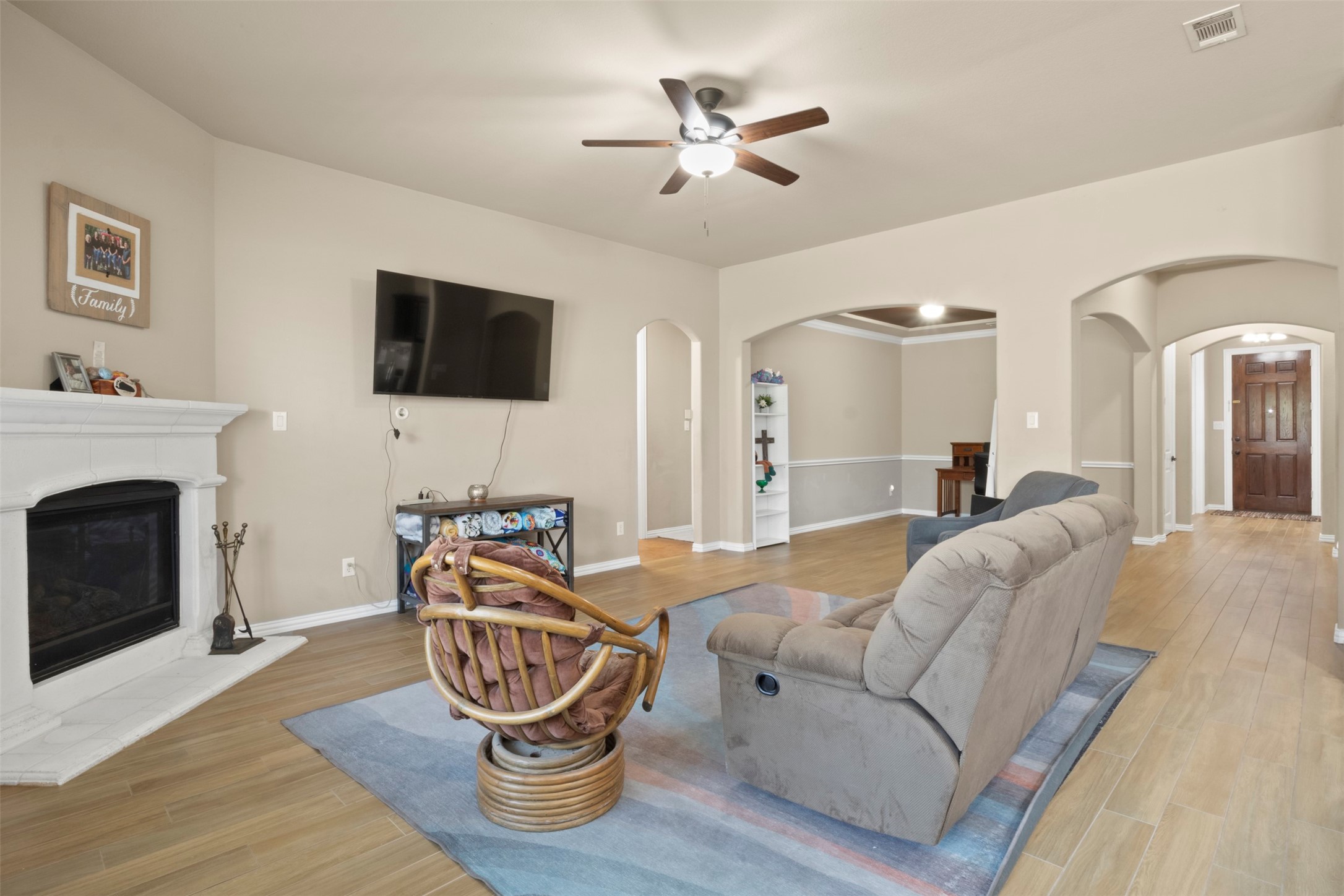 401 Komron Court