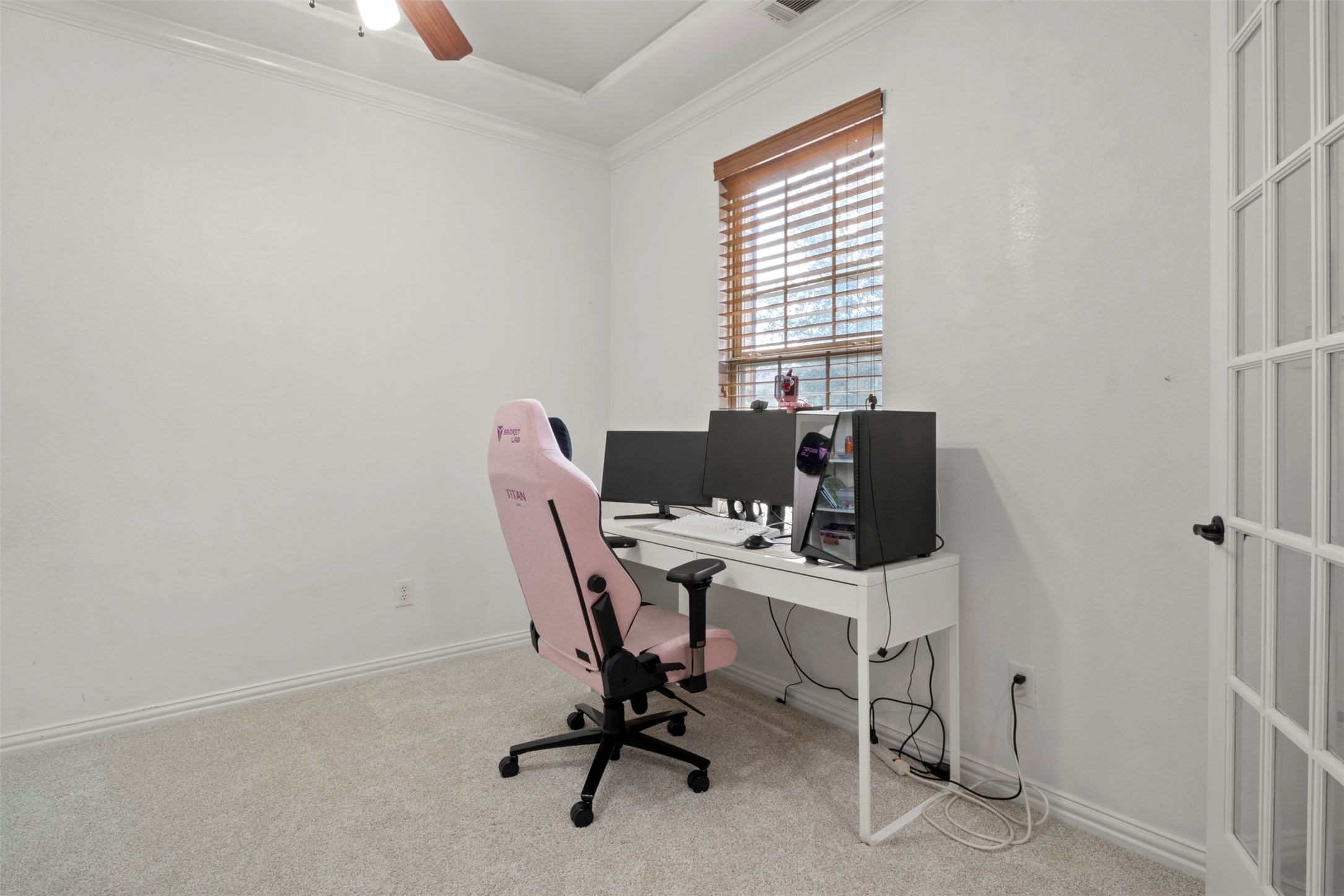 401 Komron Court