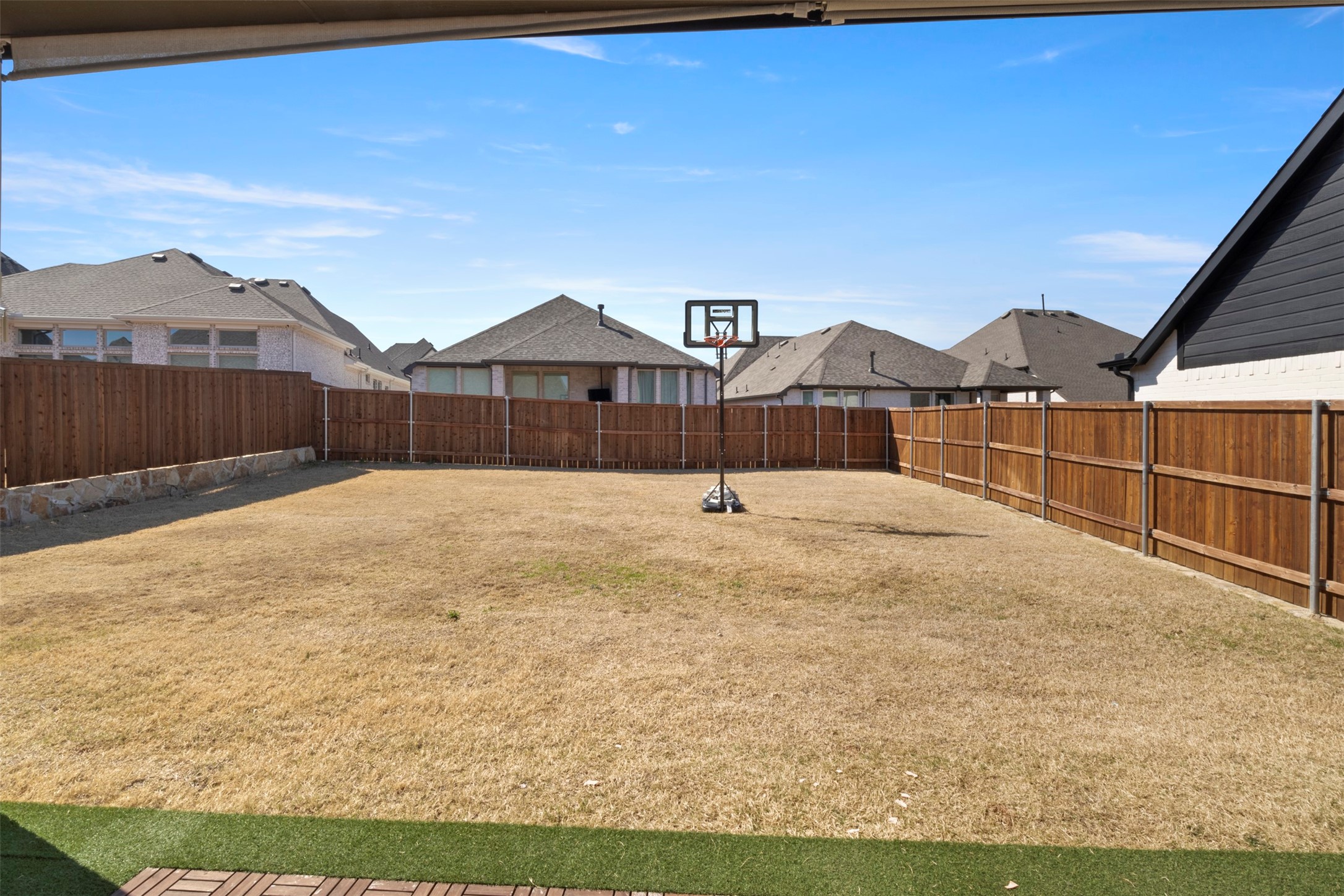 1909 Prickly Poppy Court