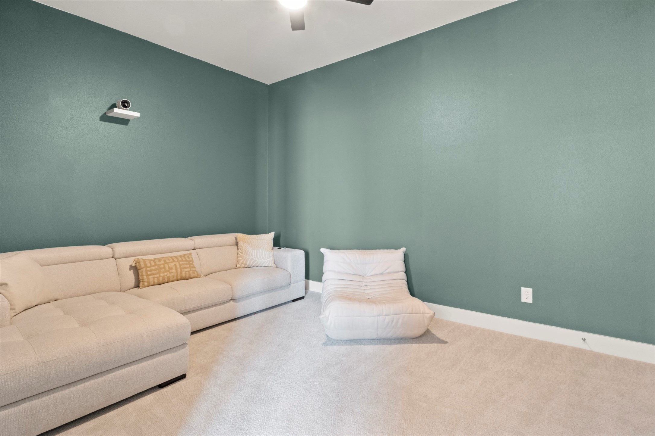 1909 Prickly Poppy Court