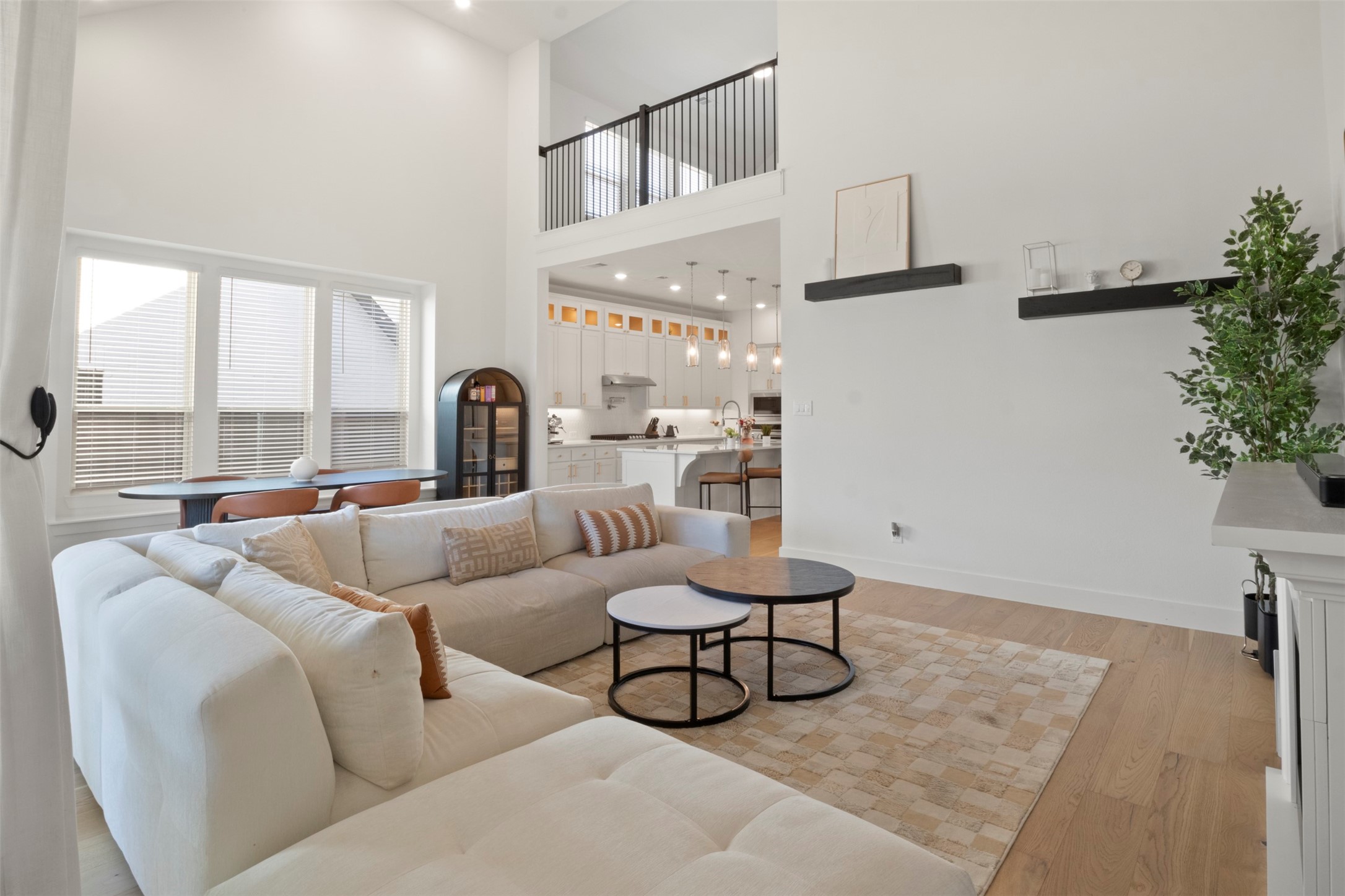 1909 Prickly Poppy Court