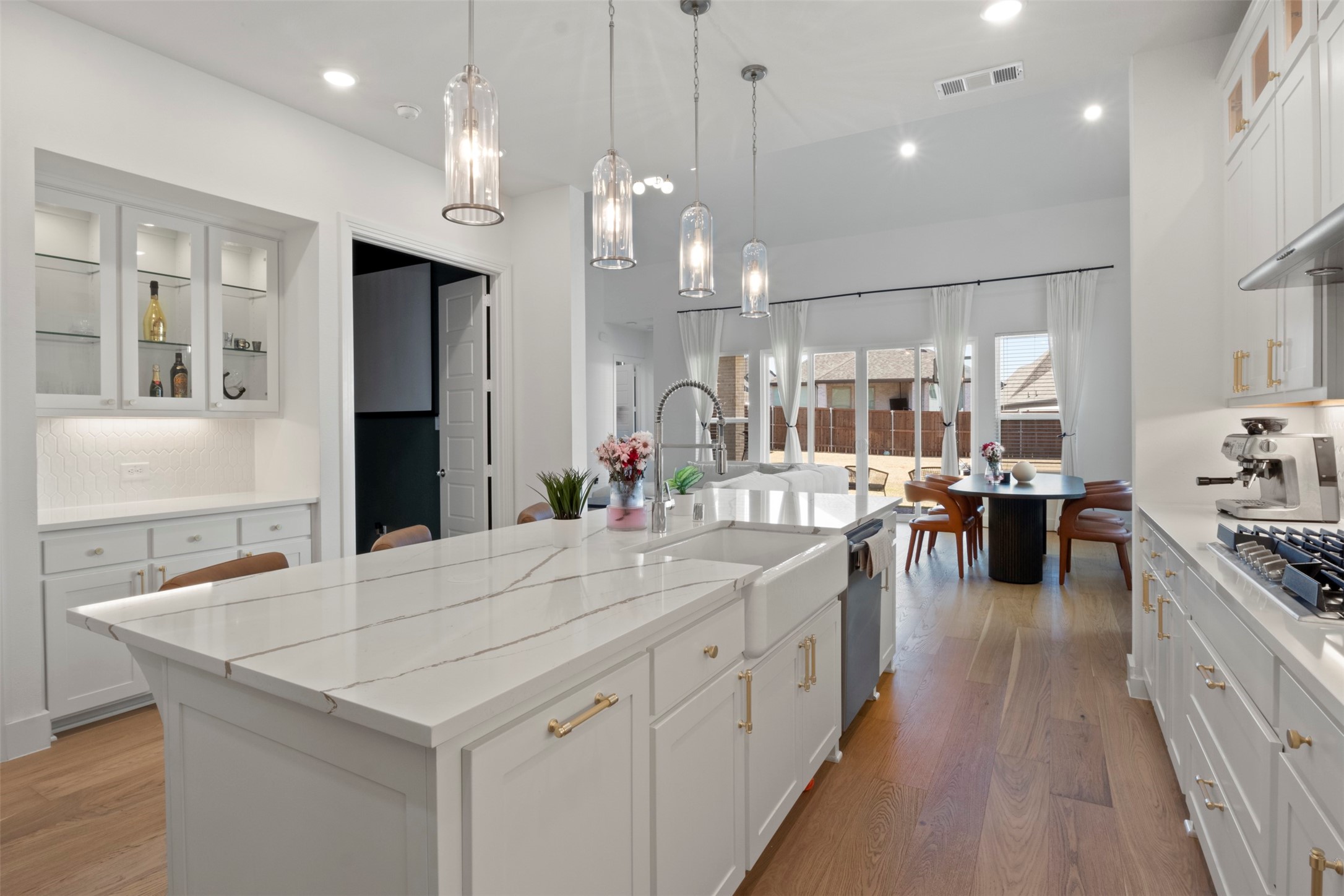 1909 Prickly Poppy Court