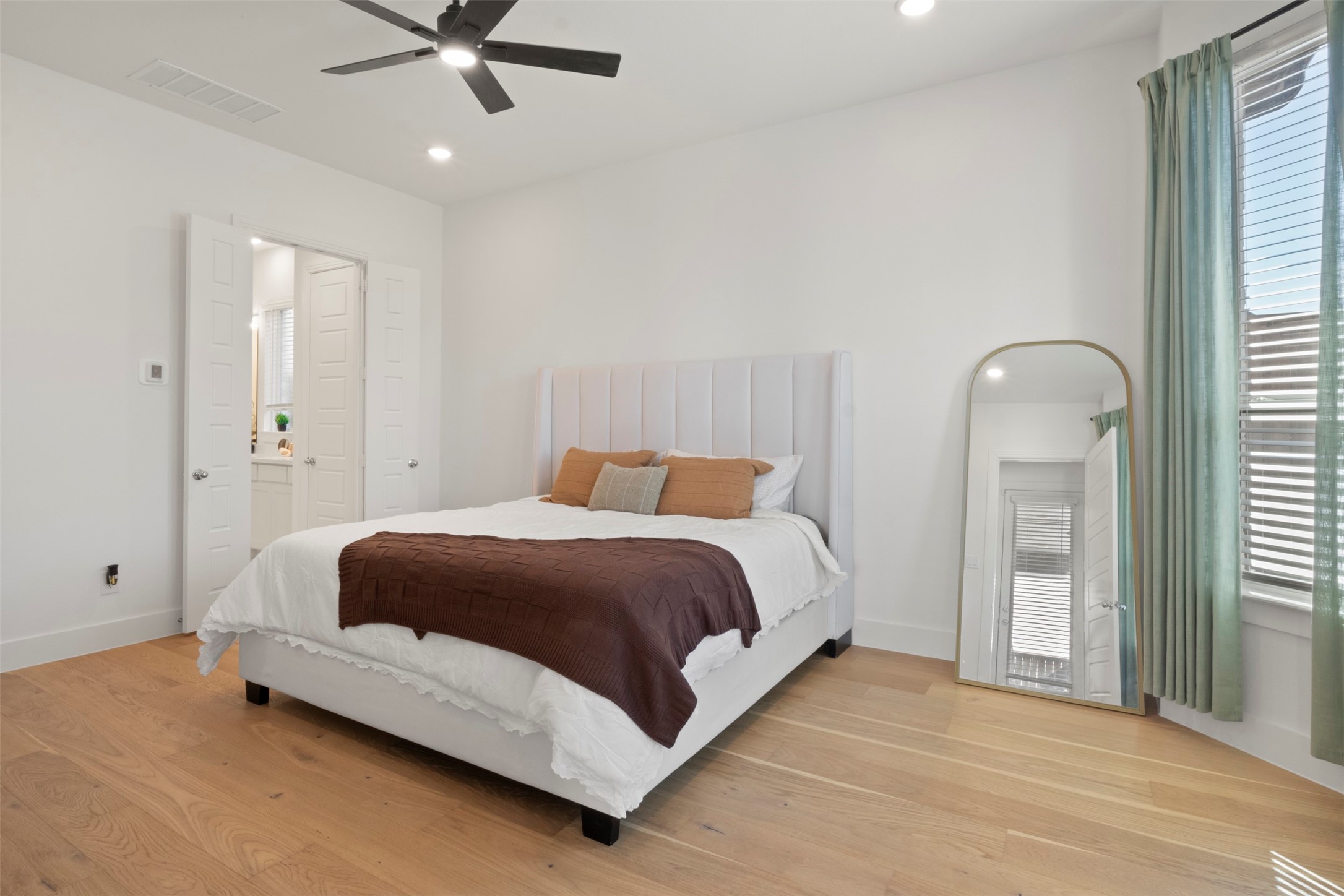 1909 Prickly Poppy Court