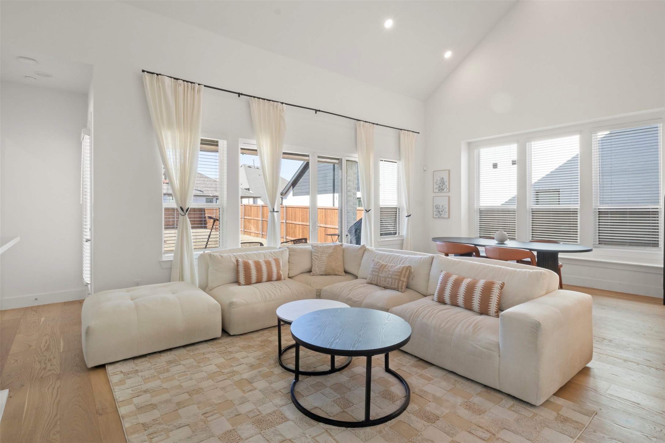 1909 Prickly Poppy Court