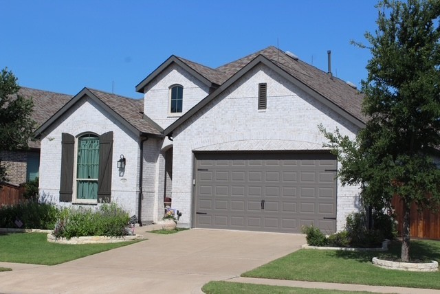 1201 Bluestem Drive