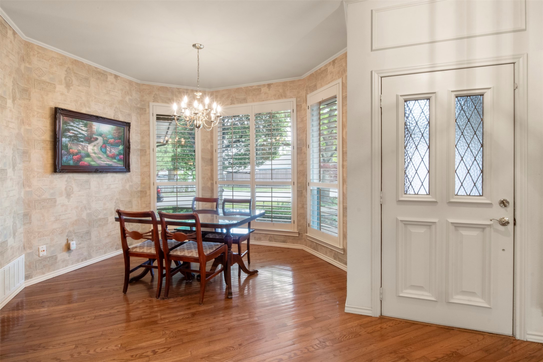 1104 Timberbend Trail