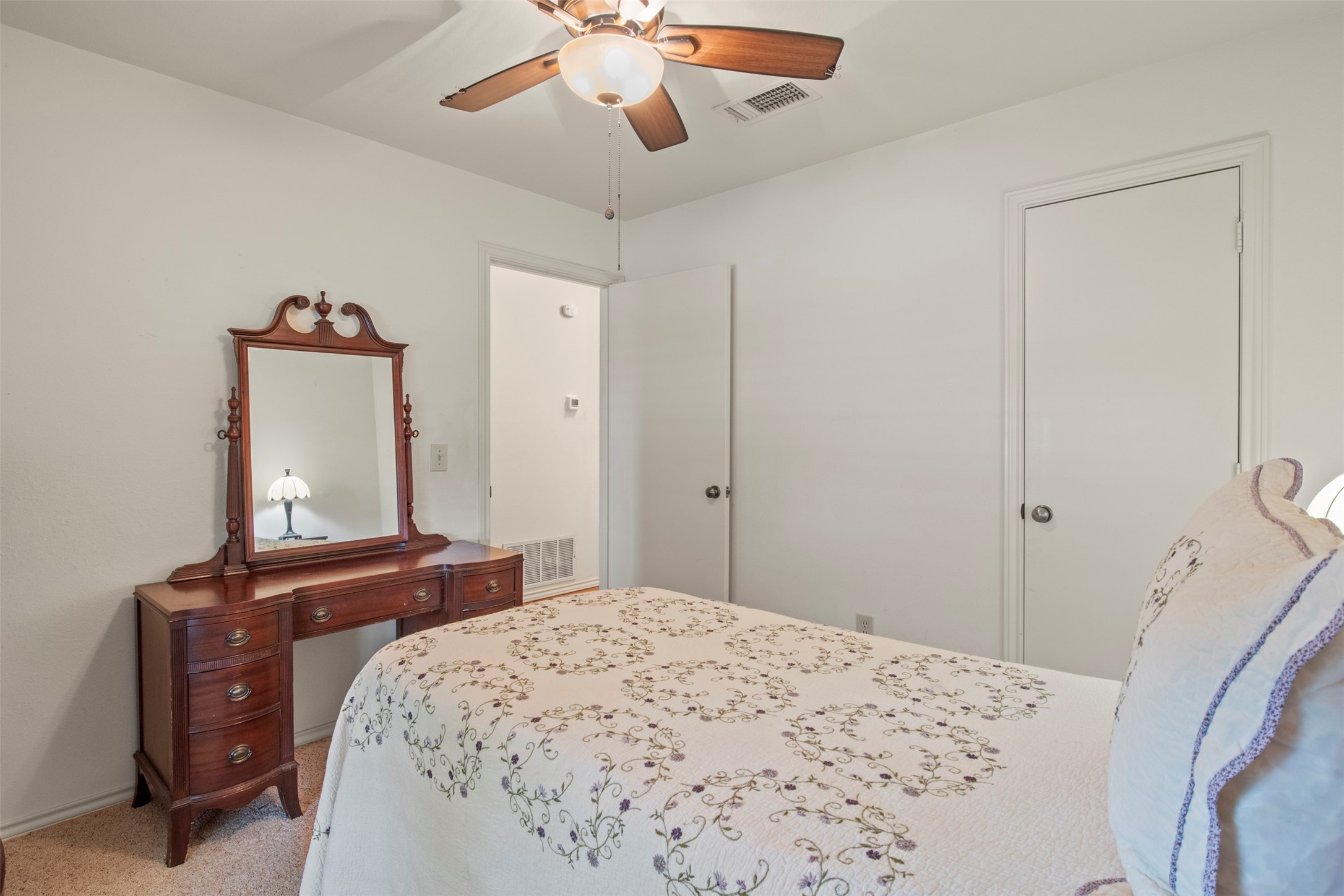 1104 Timberbend Trail