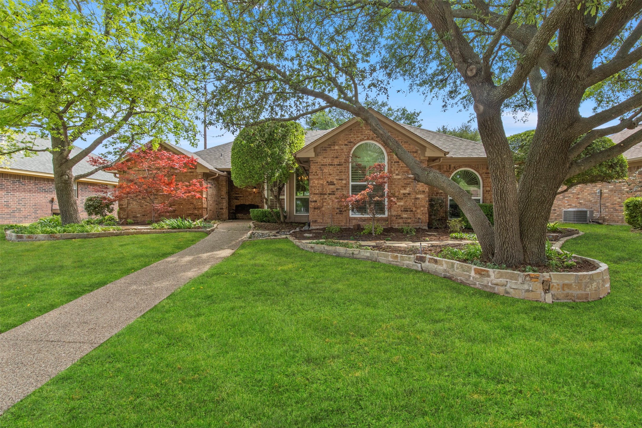 1104 Timberbend Trail