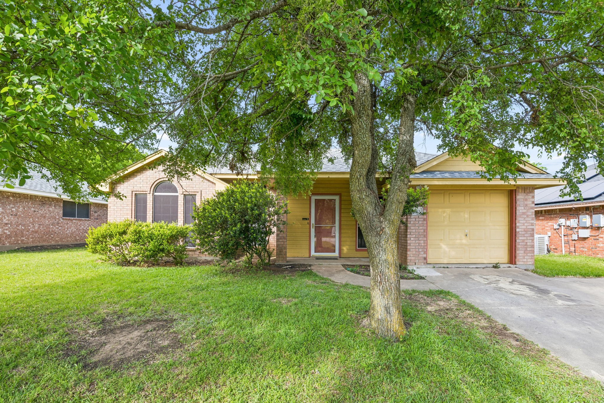 303 Vista Ridge Drive