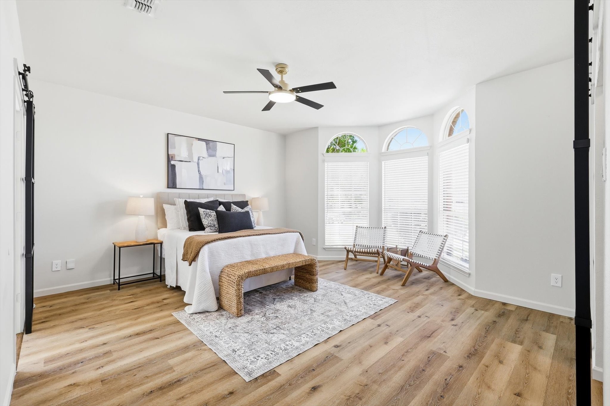 5028 Lake Vista Drive