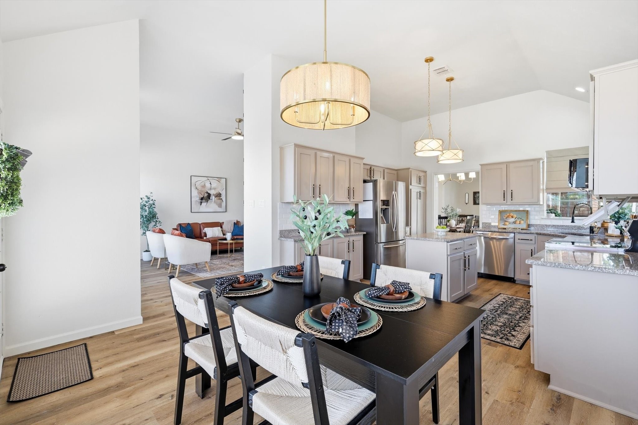 5028 Lake Vista Drive