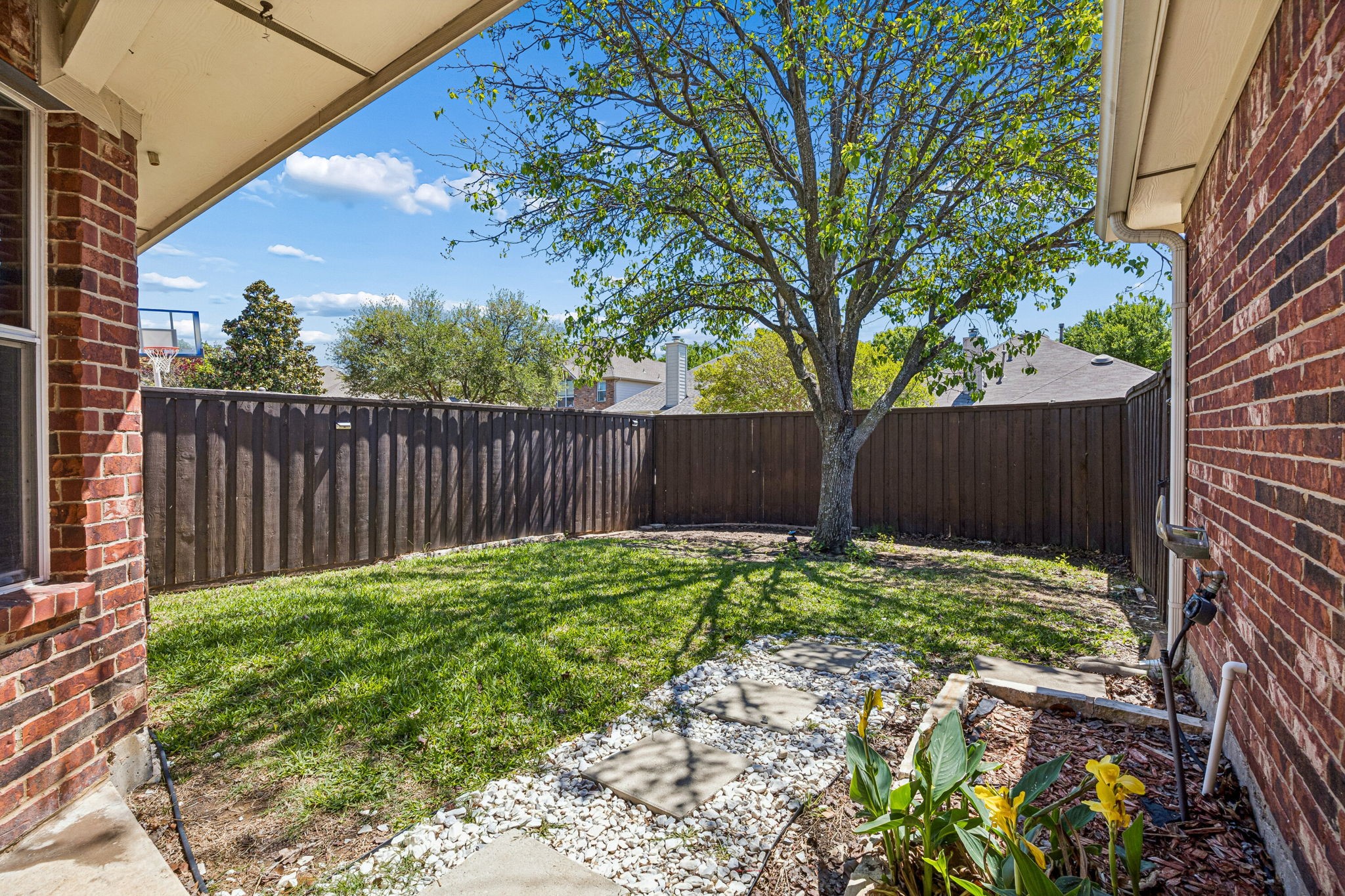 11361 Clover Knoll Drive