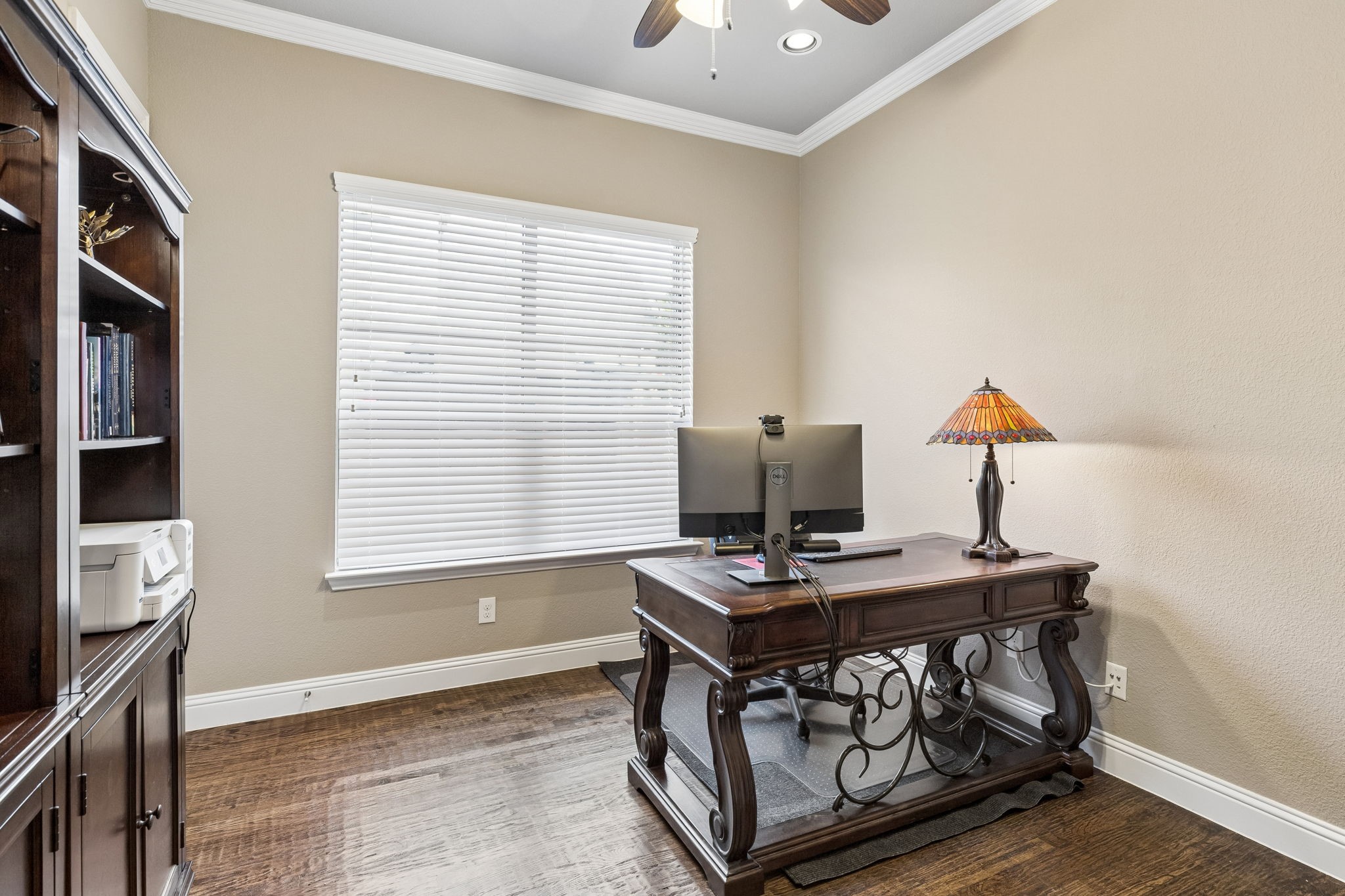 1101 Circle J Trail