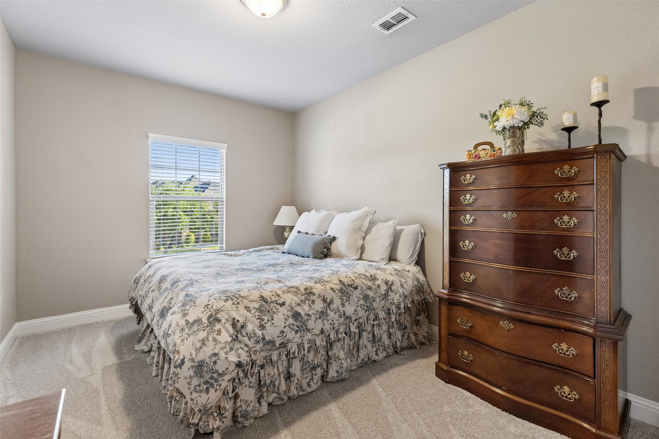 1101 Circle J Trail