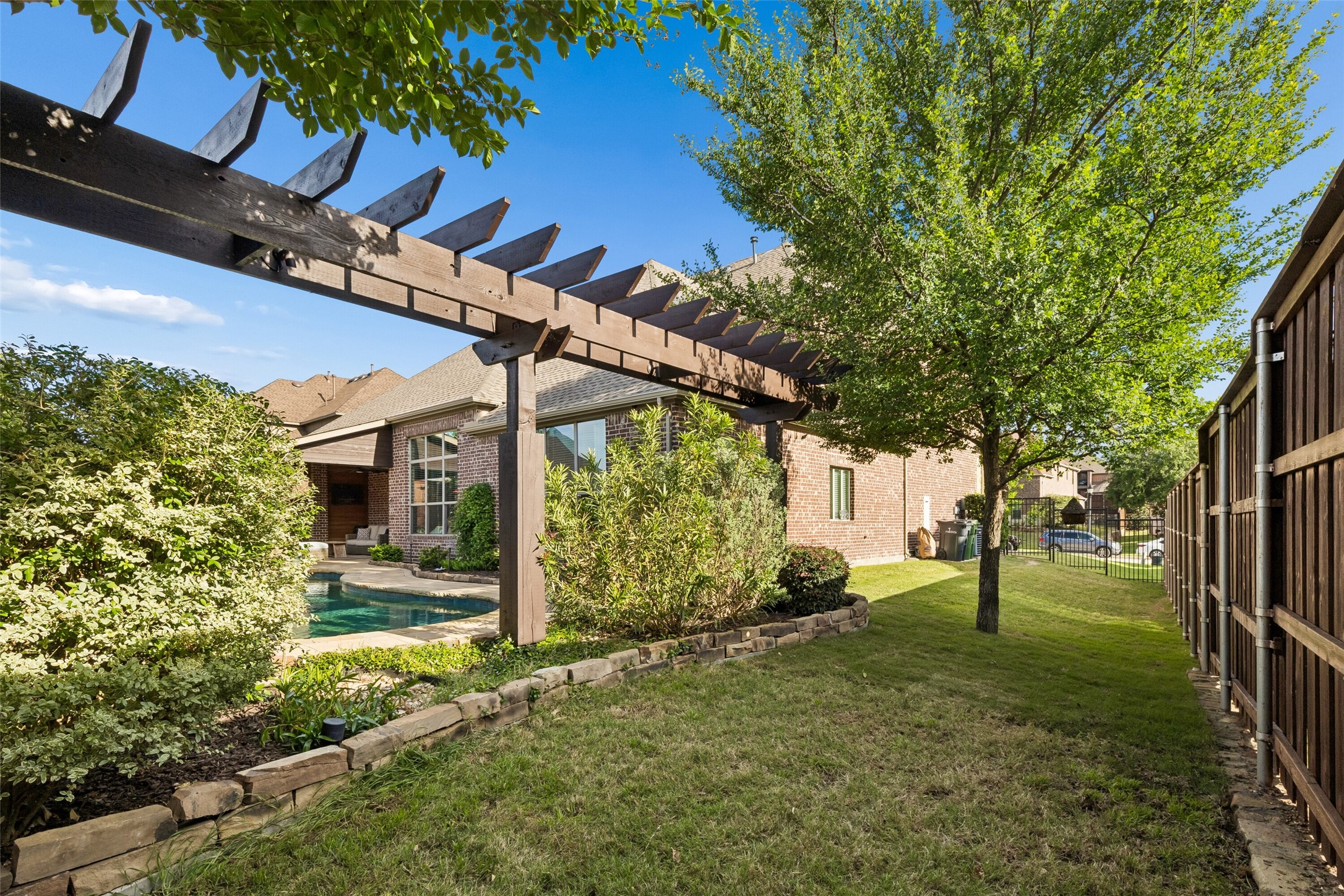 1101 Circle J Trail