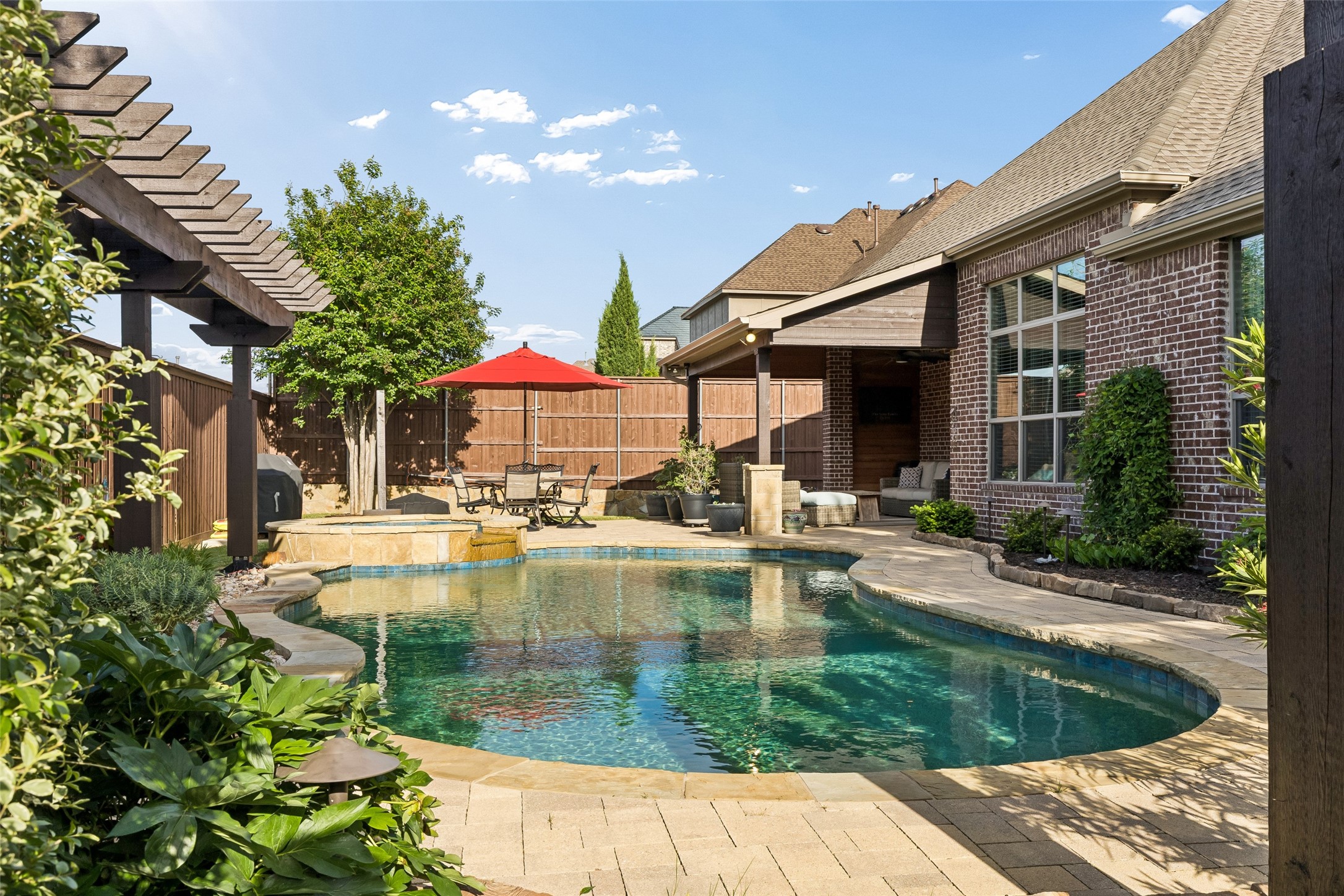 1101 Circle J Trail