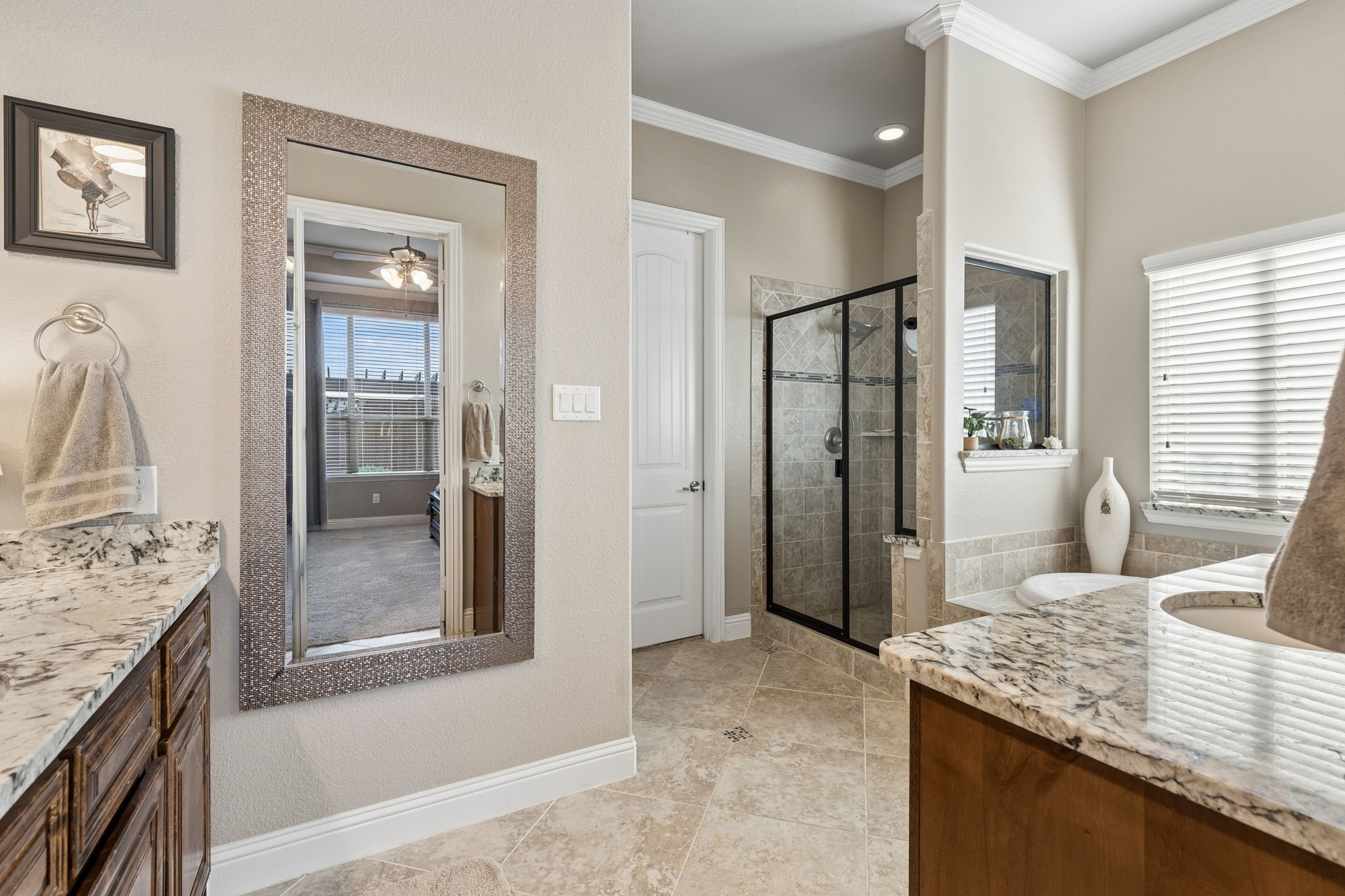 1101 Circle J Trail