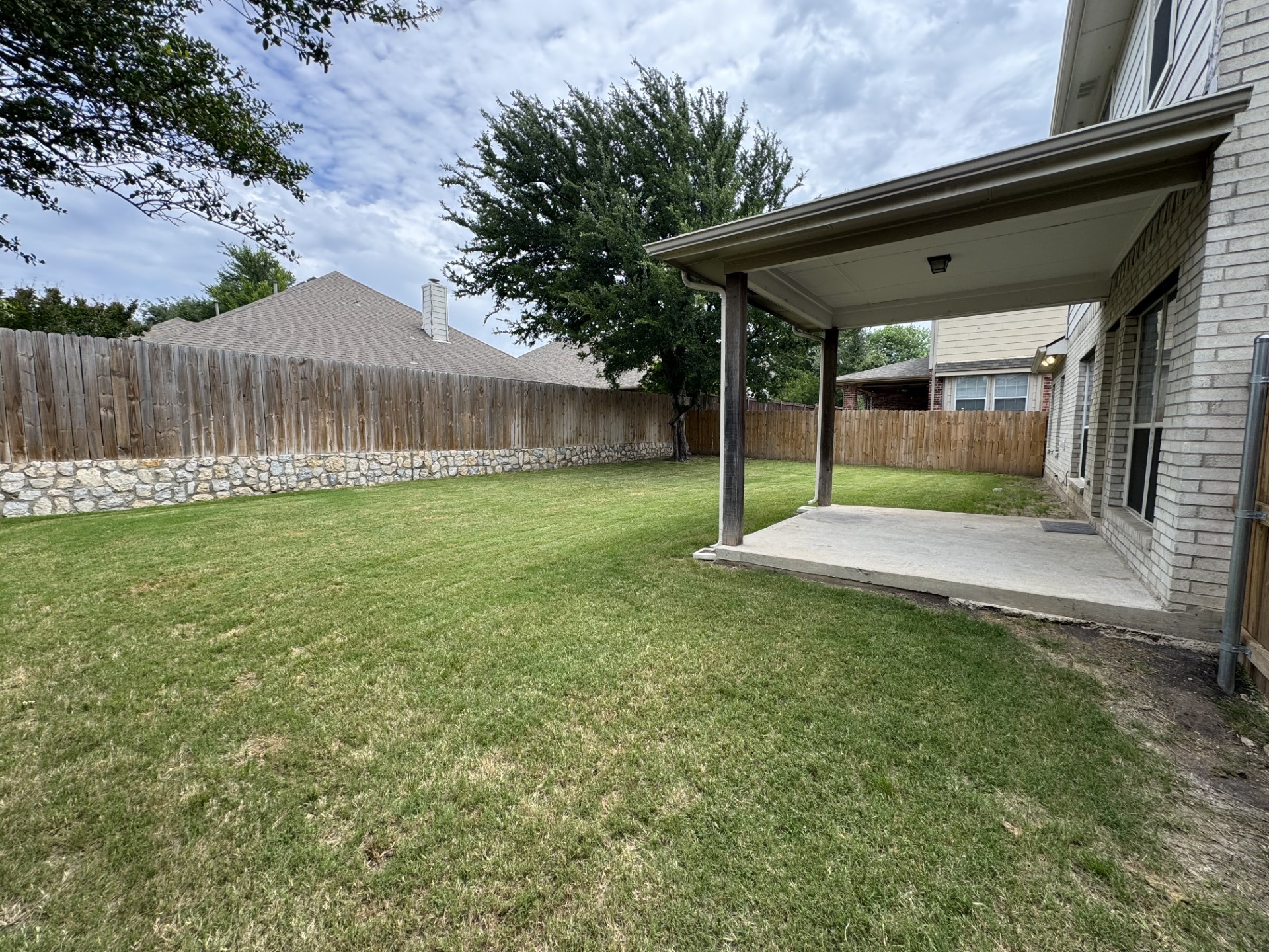8500 Riverwalk Trail
