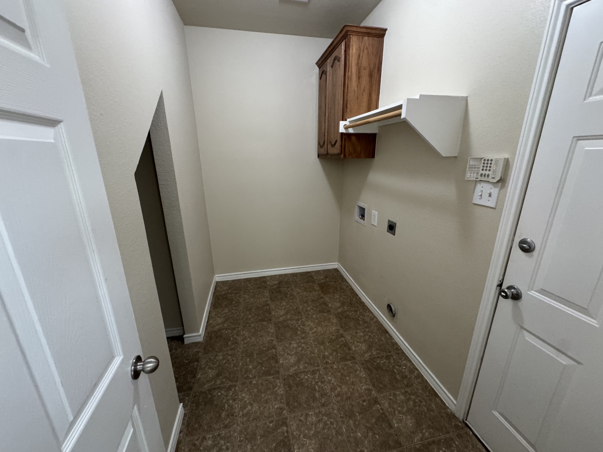 8500 Riverwalk Trail