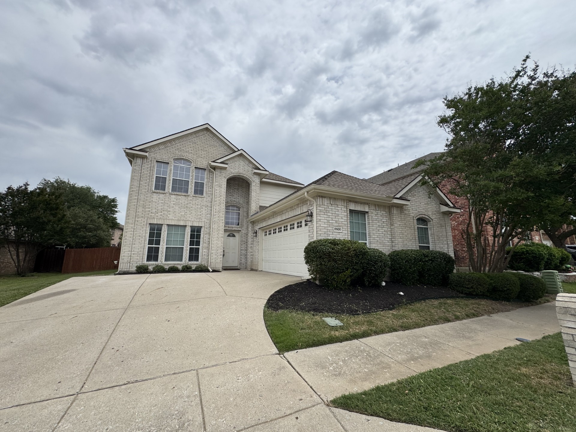 8500 Riverwalk Trail