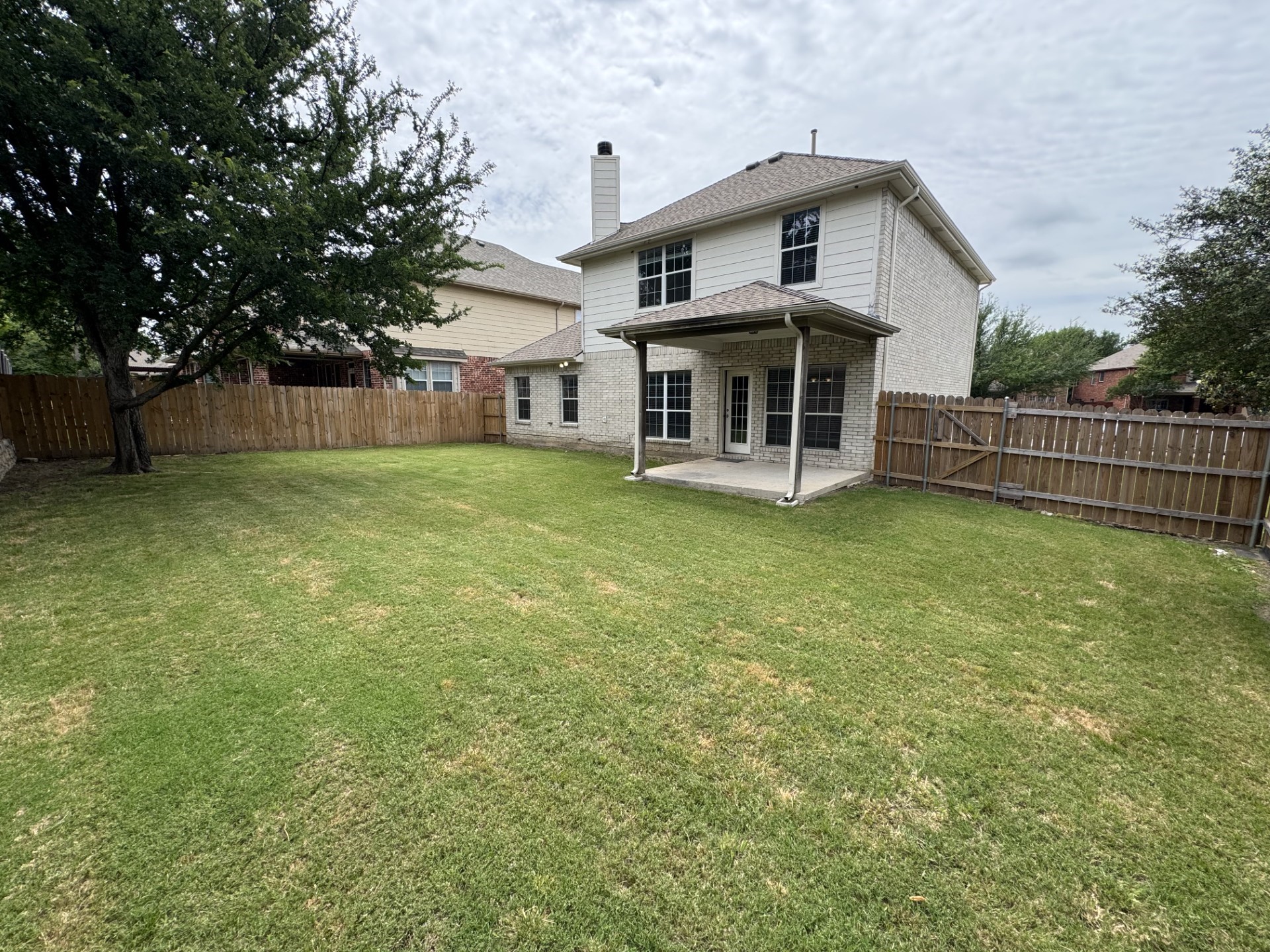 8500 Riverwalk Trail